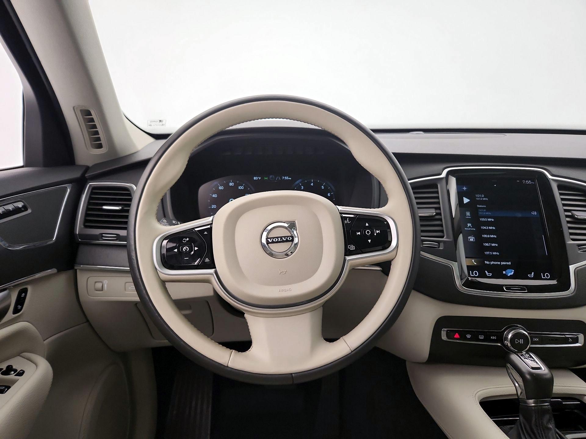 Thumbnail: 2020 Volvo XC90 - 10