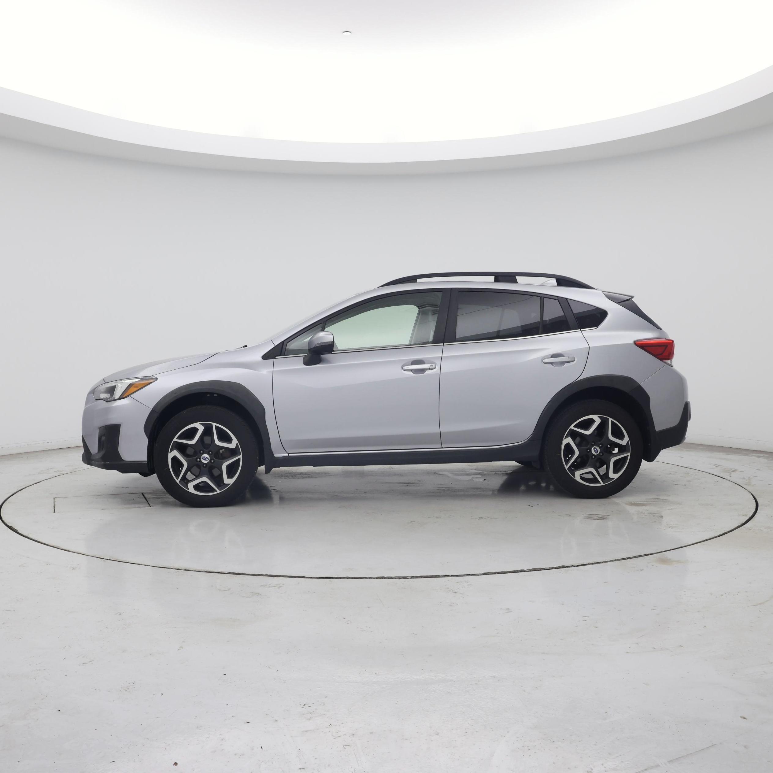 Thumbnail: 2018 Subaru Crosstrek - 3