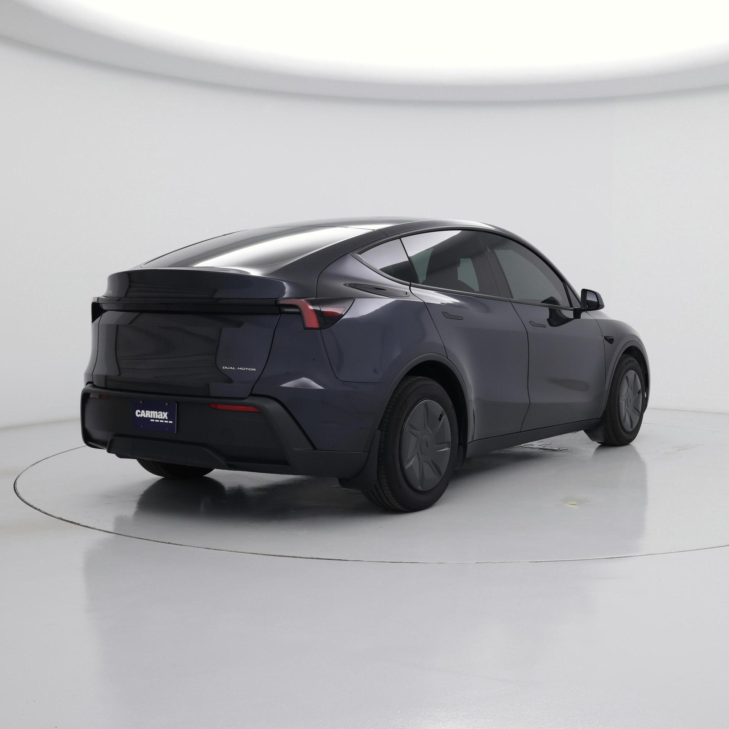 Thumbnail: 2026 Tesla Model Y - 8