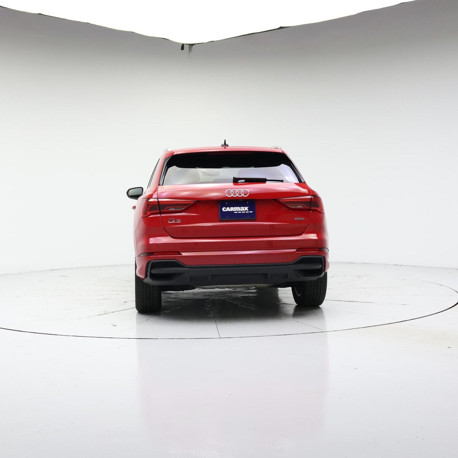 Thumbnail: 2023 Audi Q3 - 6