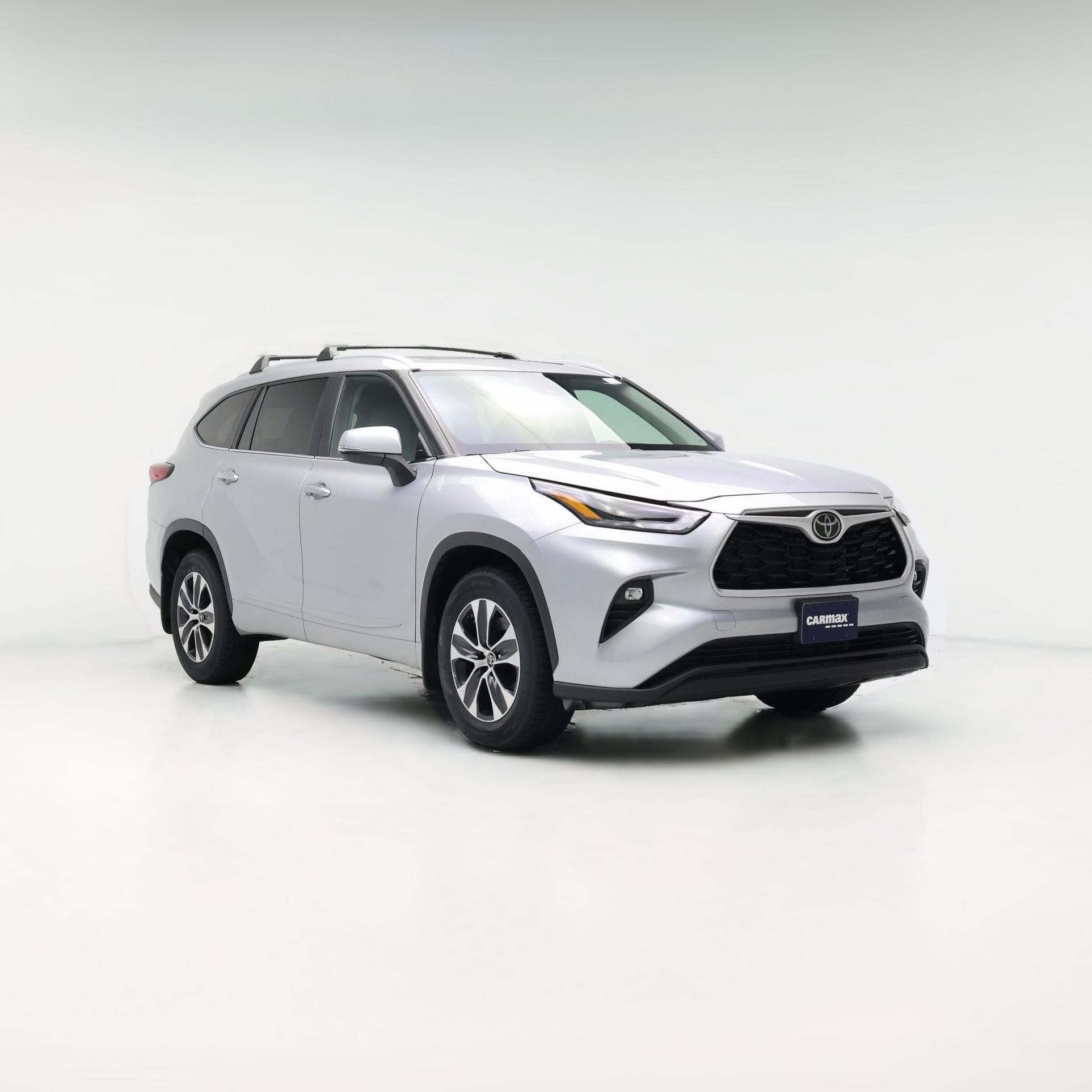 Thumbnail: 2023 Toyota Highlander - 1