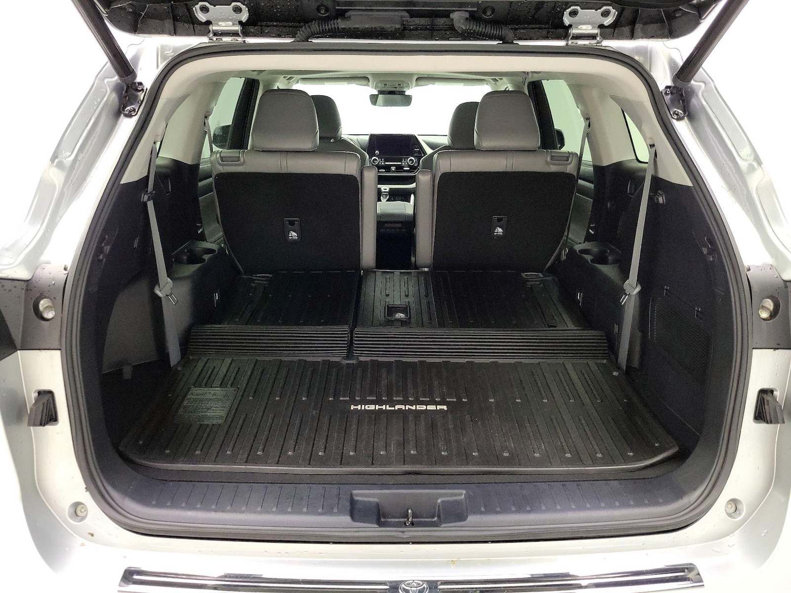 2023 Toyota Highlander XLE - Photo 24