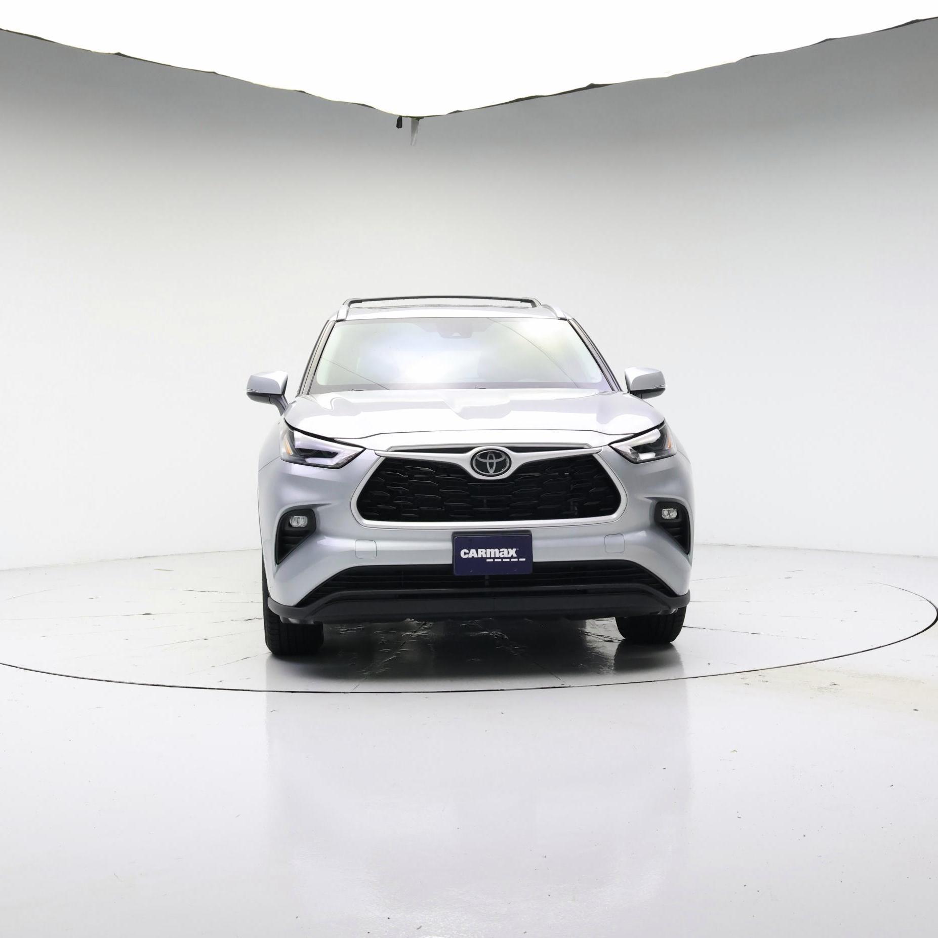 Thumbnail: 2023 Toyota Highlander - 5
