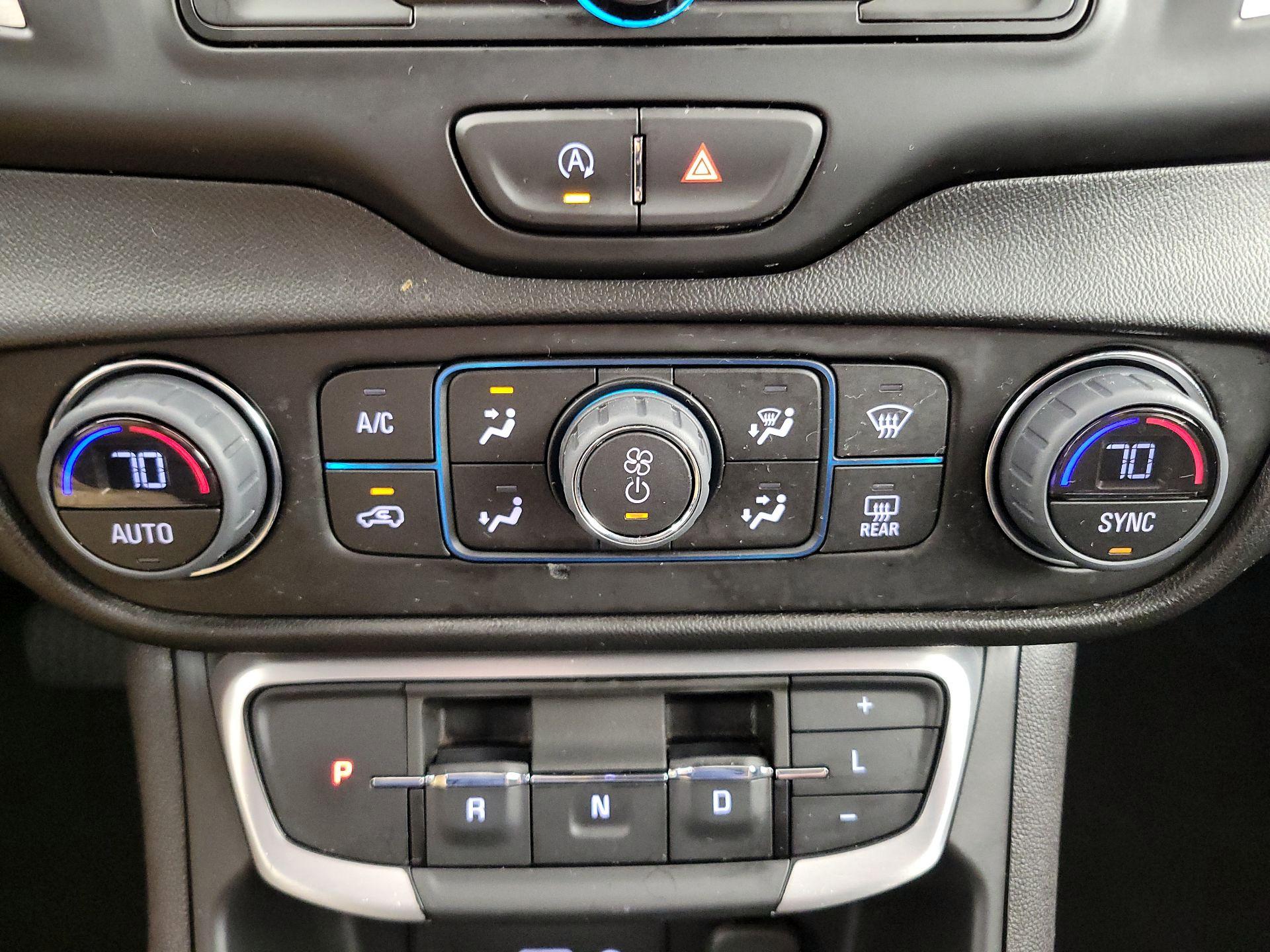 Thumbnail: 2024 GMC Terrain - 16