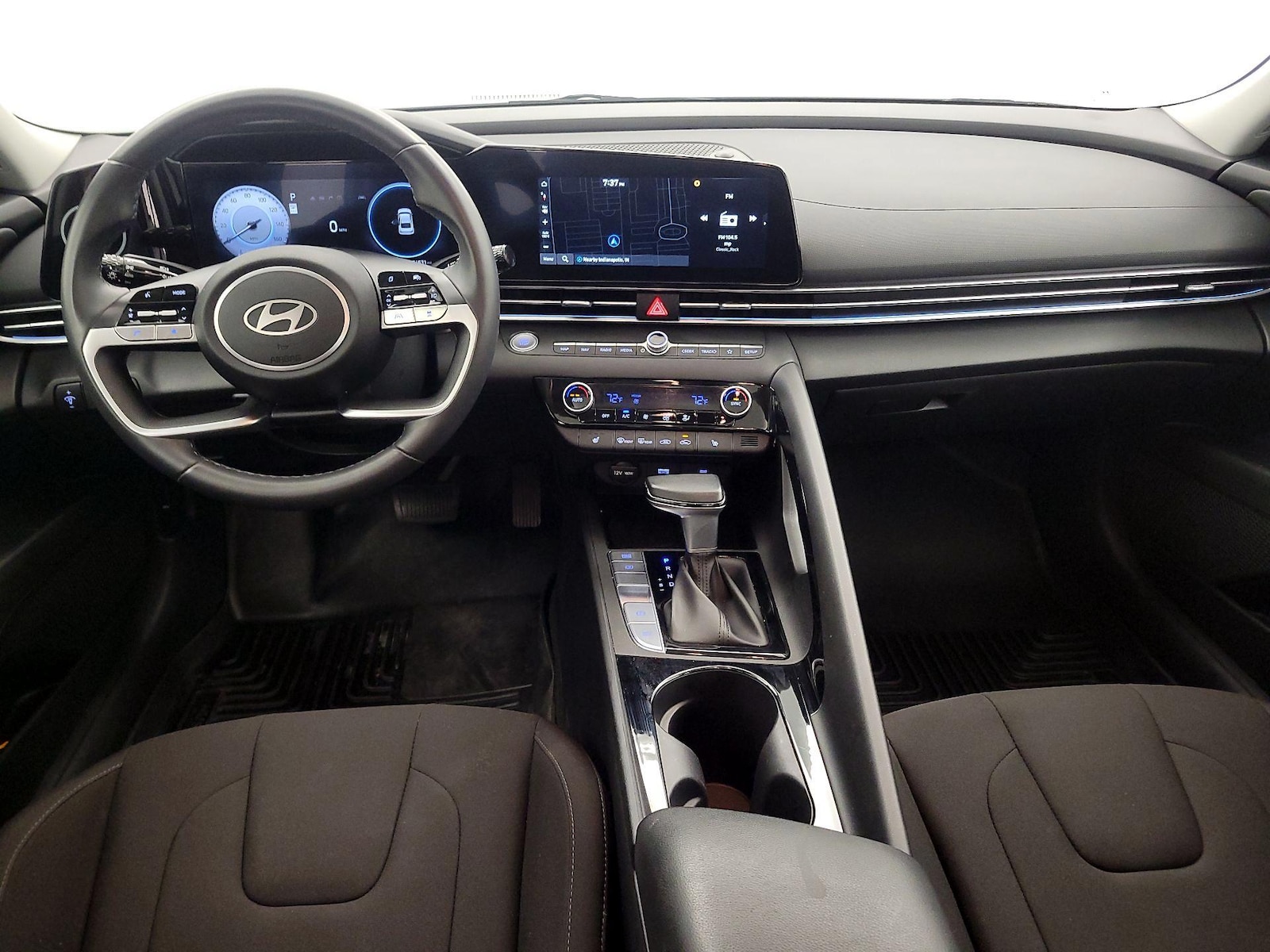 2024 Hyundai Elantra SEL - Photo 10