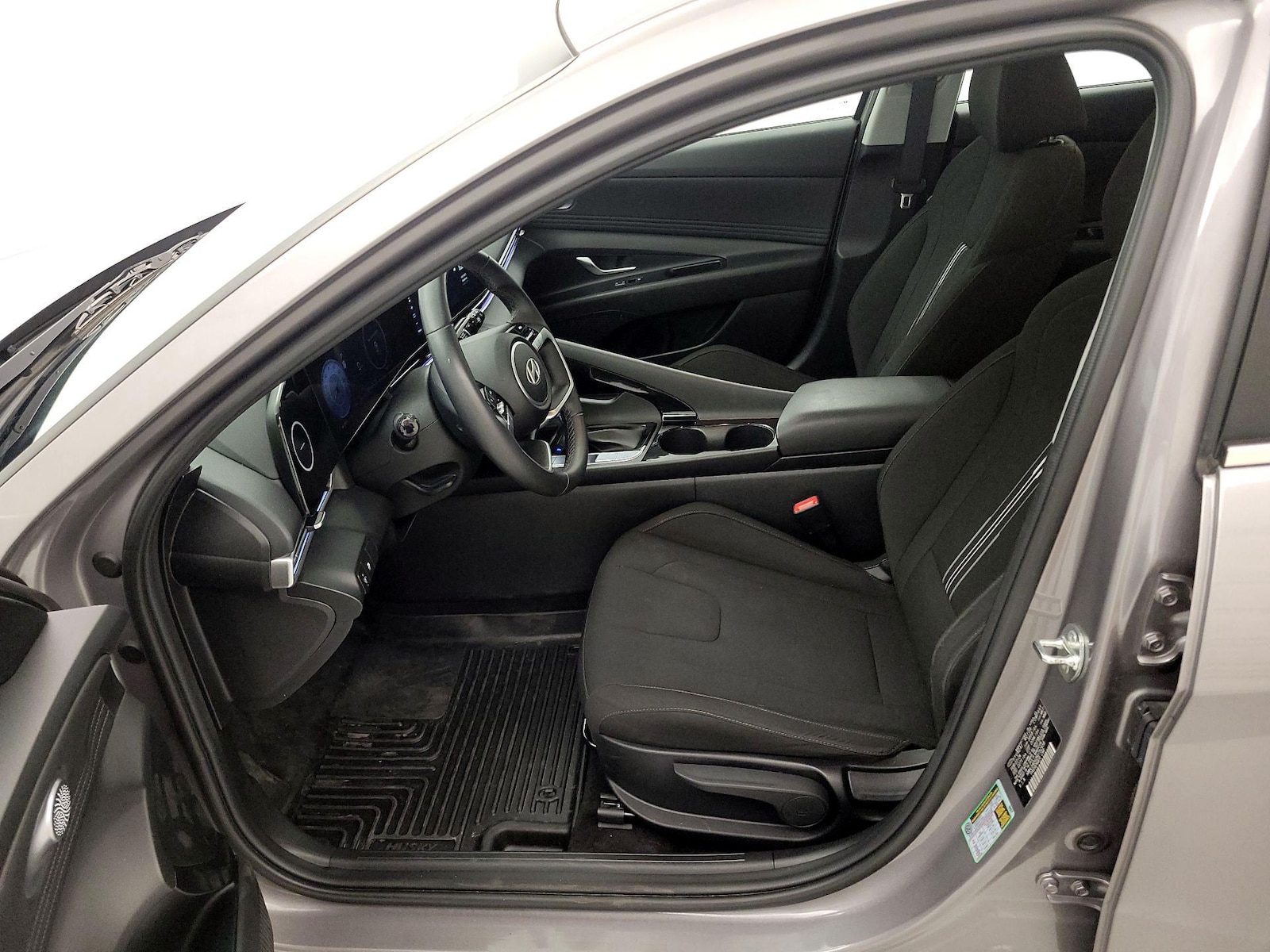 2024 Hyundai Elantra SEL - Photo 12