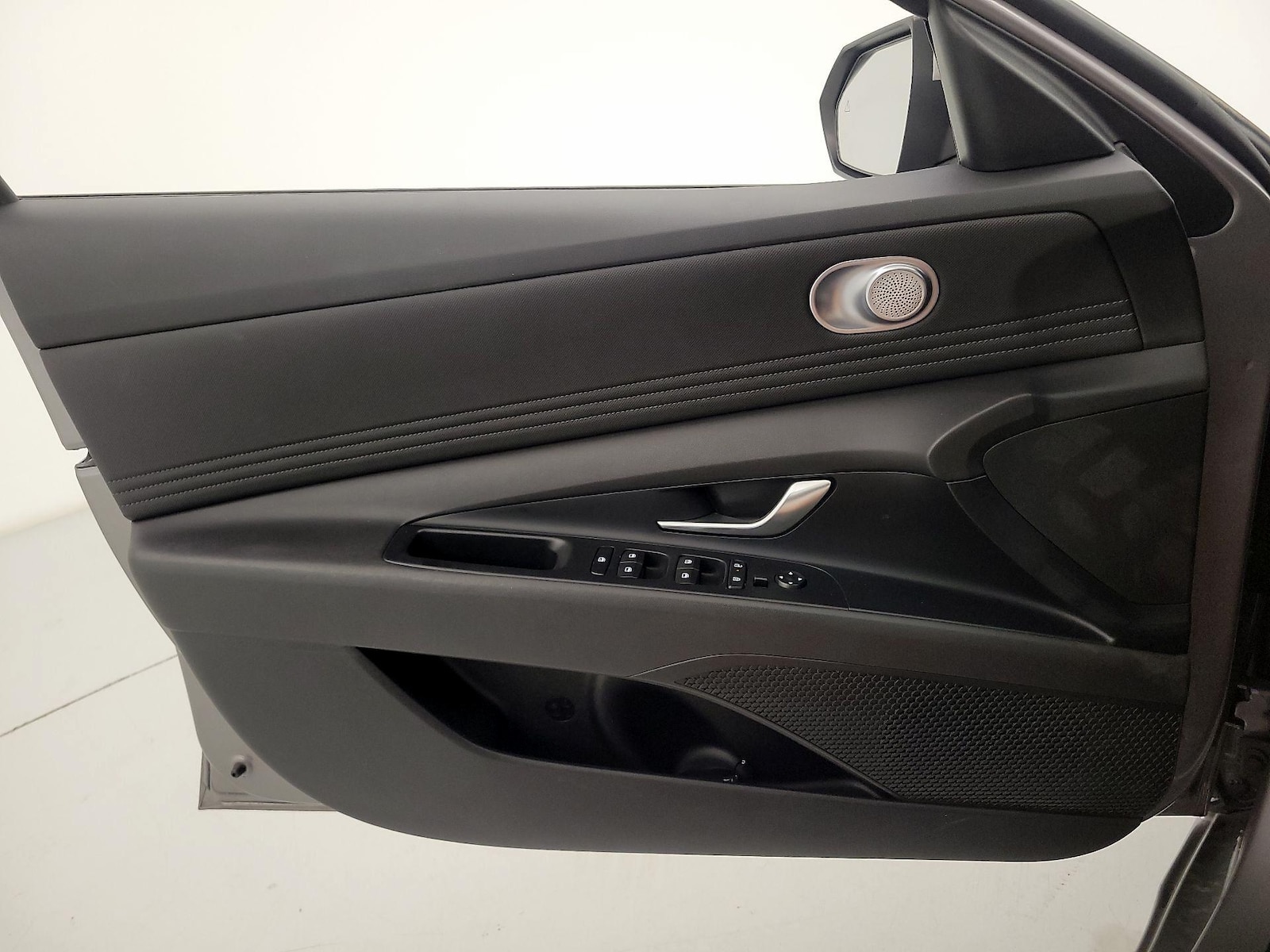2024 Hyundai Elantra SEL - Photo 13