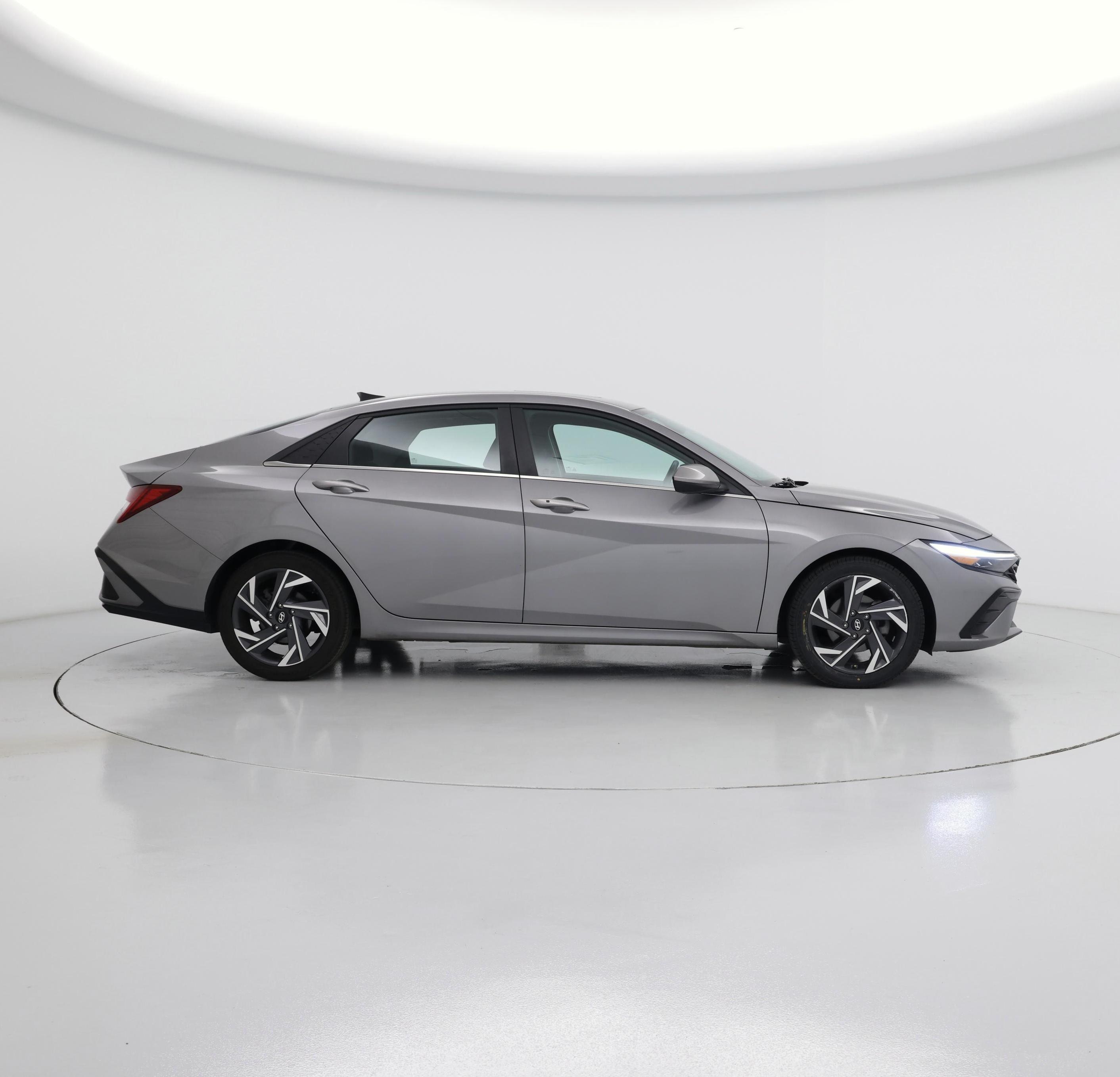 Thumbnail: 2024 Hyundai Elantra - 7