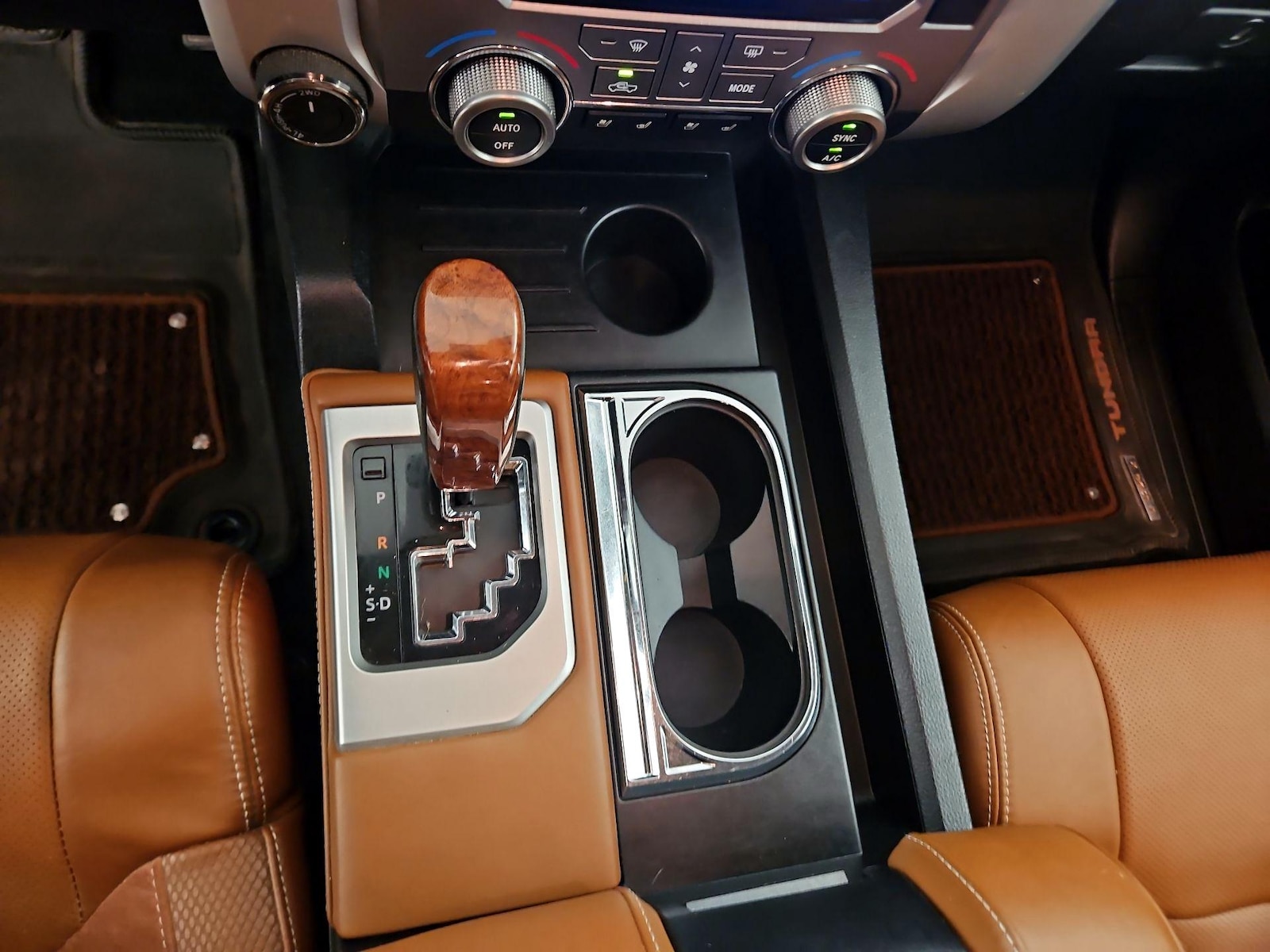 2021 Toyota Tundra 1794 Edition - Photo 17