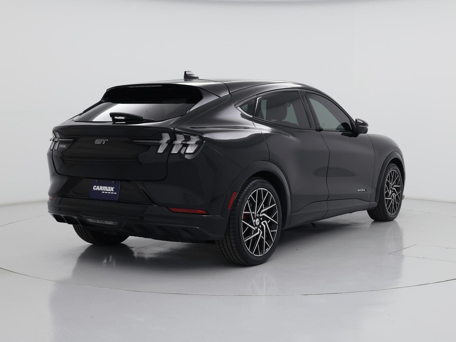 2022 Ford Mustang Mach-E GT AWD - Photo 9