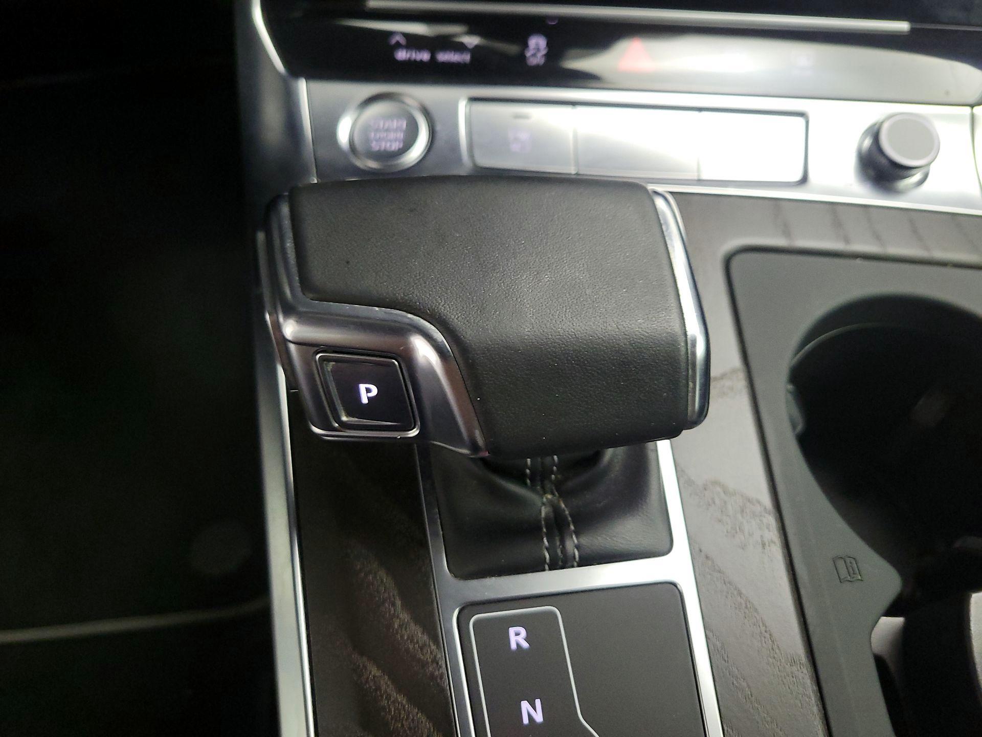 Thumbnail: 2019 Audi A6 - 15