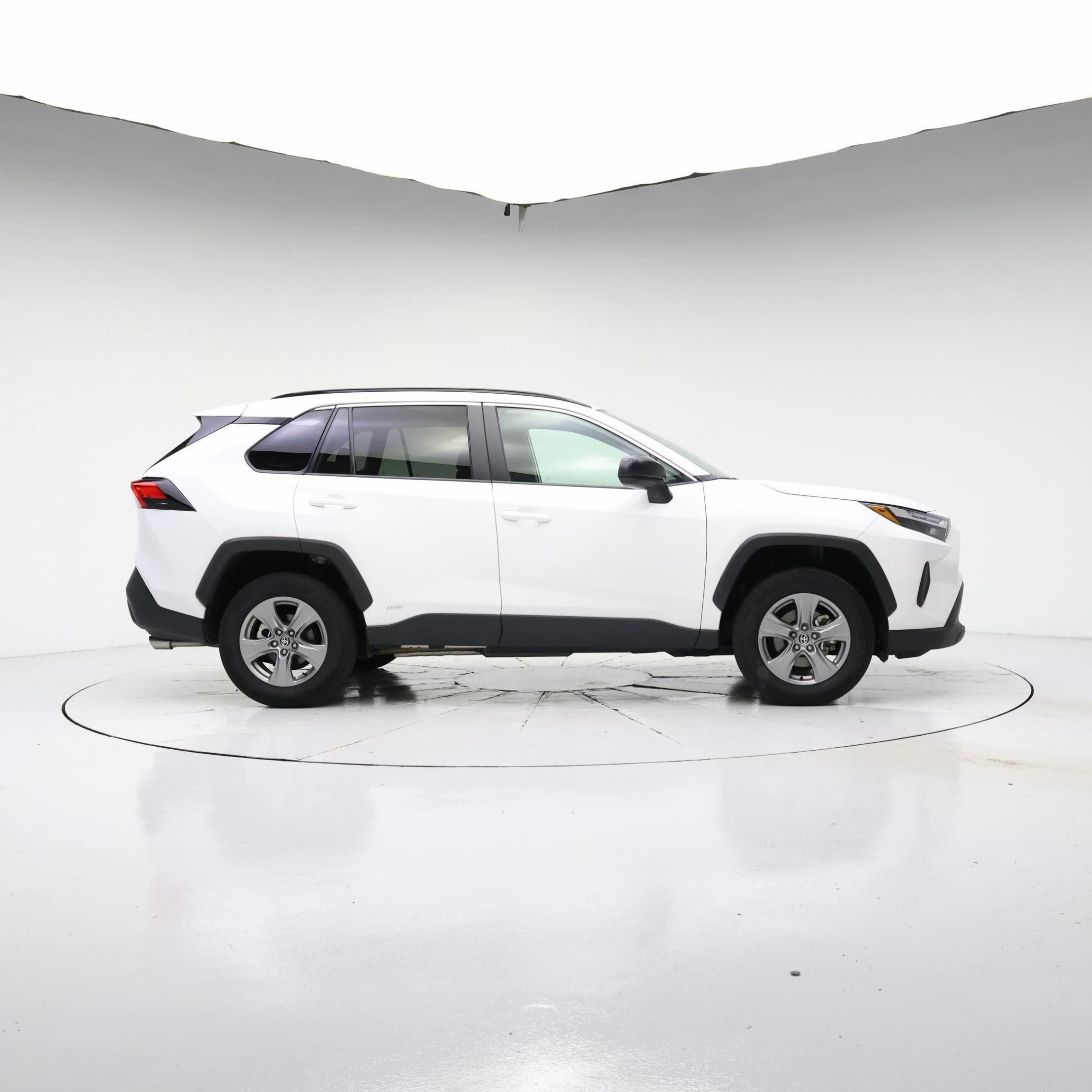 Thumbnail: 2025 Toyota RAV4 - 7