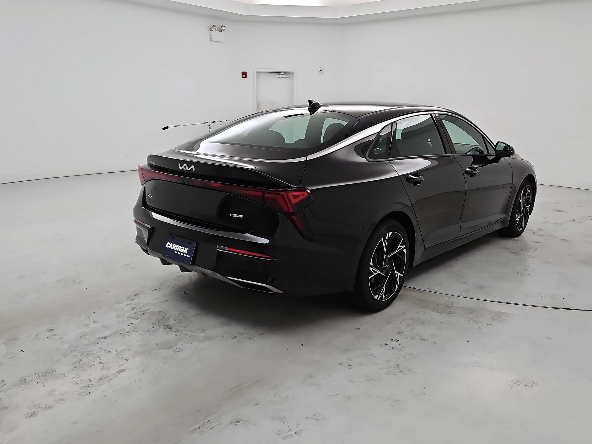 Thumbnail: 2026 Kia K5 - 5