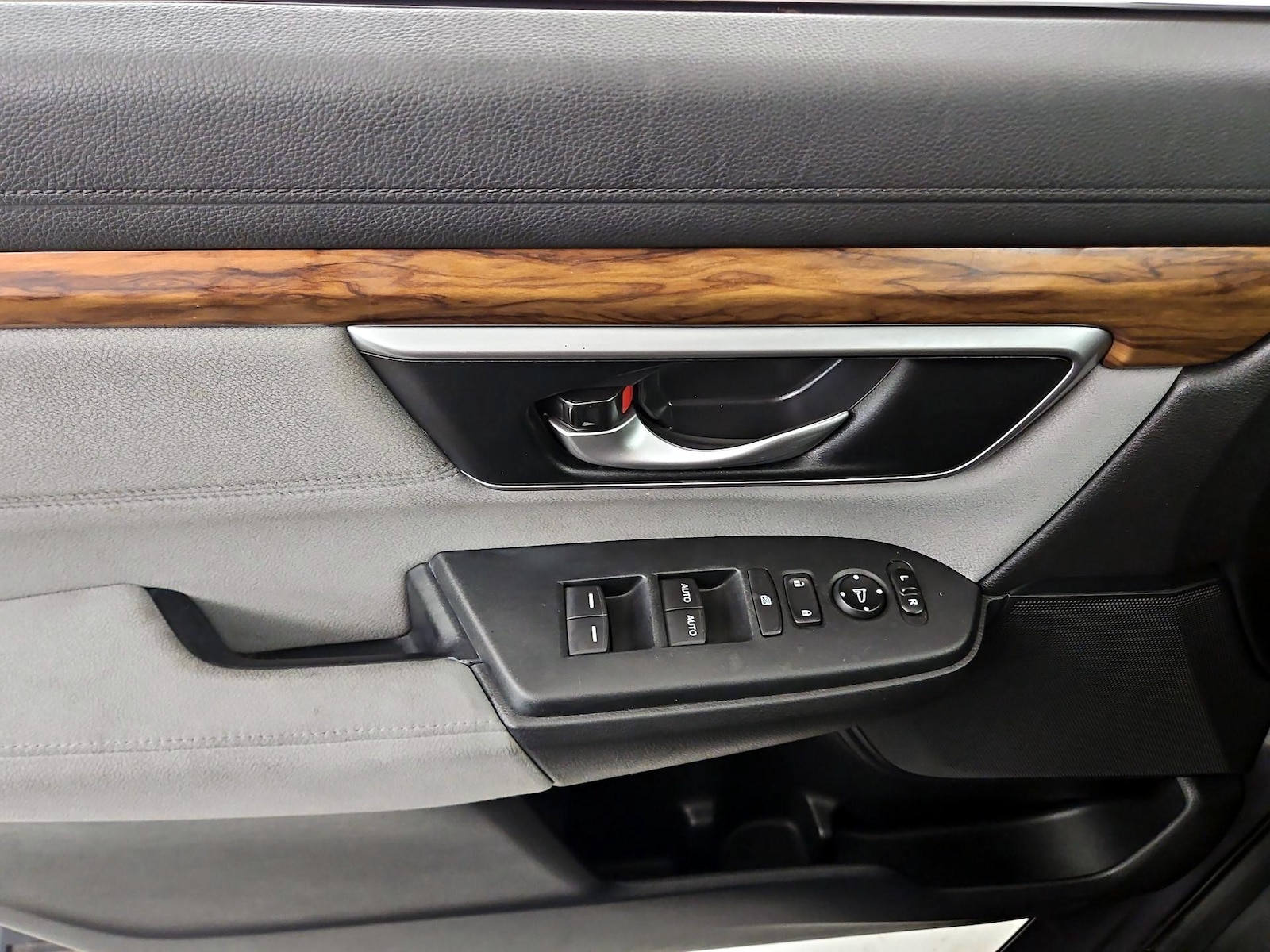 2018 Honda CR-V EX - Photo 11