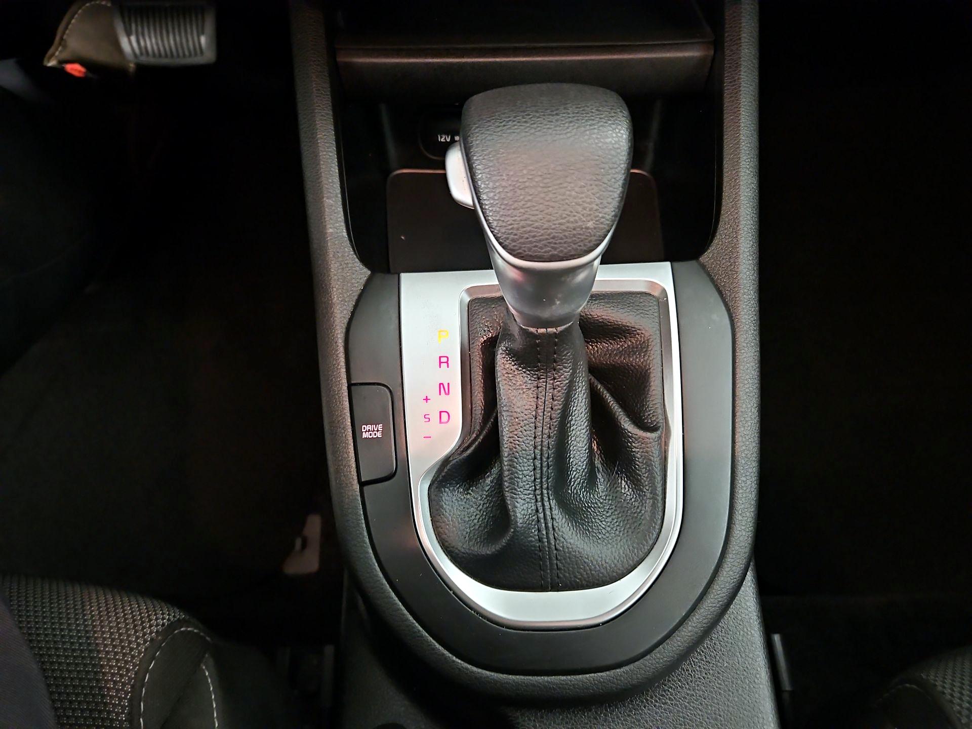 Thumbnail: 2023 Kia Forte - 15