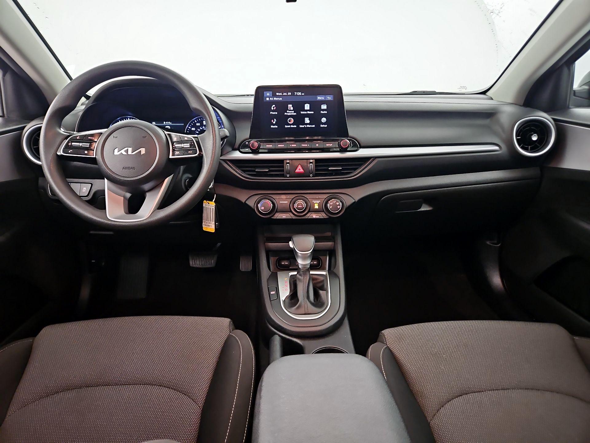 Thumbnail: 2023 Kia Forte - 8