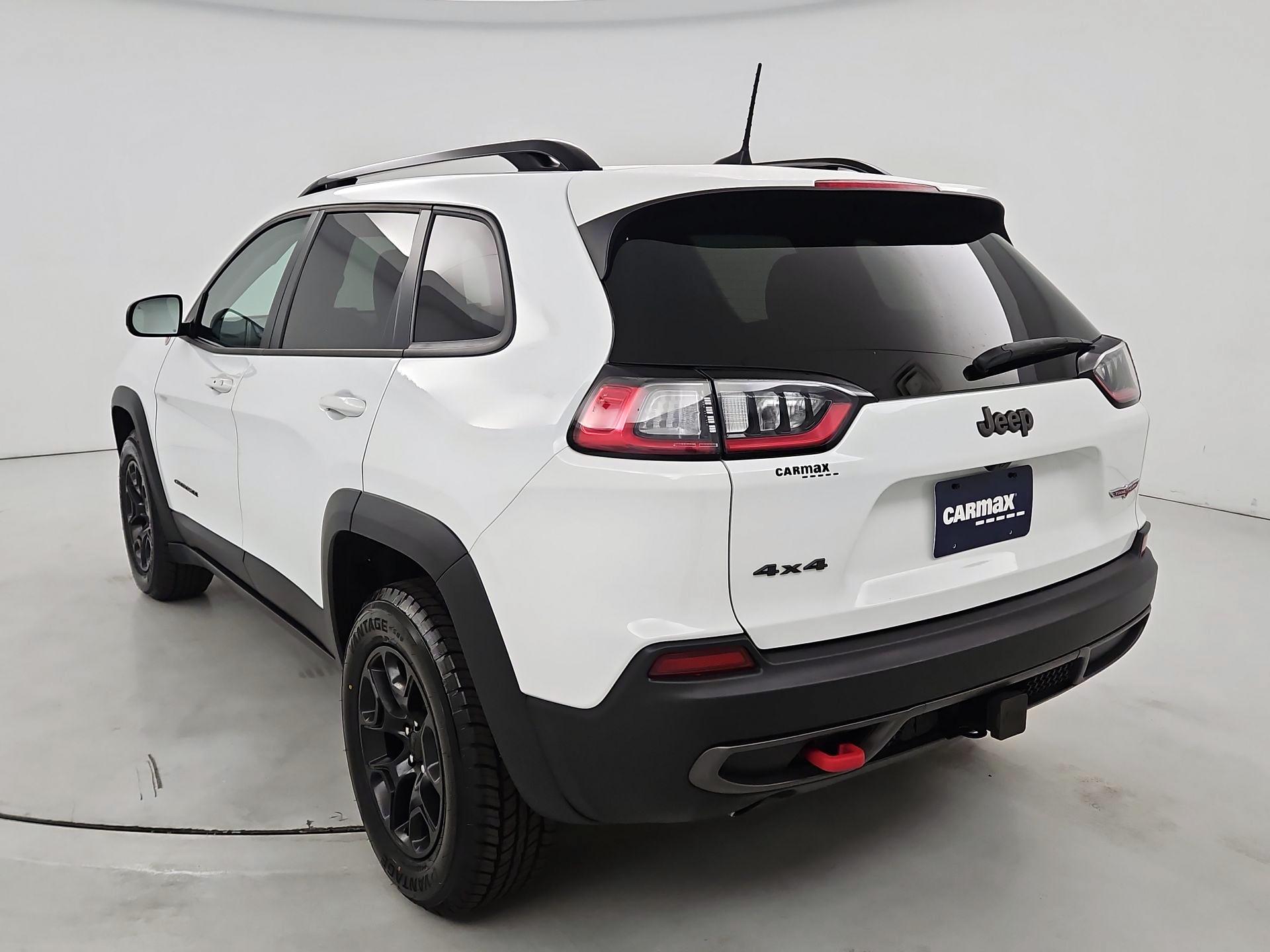 Thumbnail: 2022 Jeep Cherokee - 7
