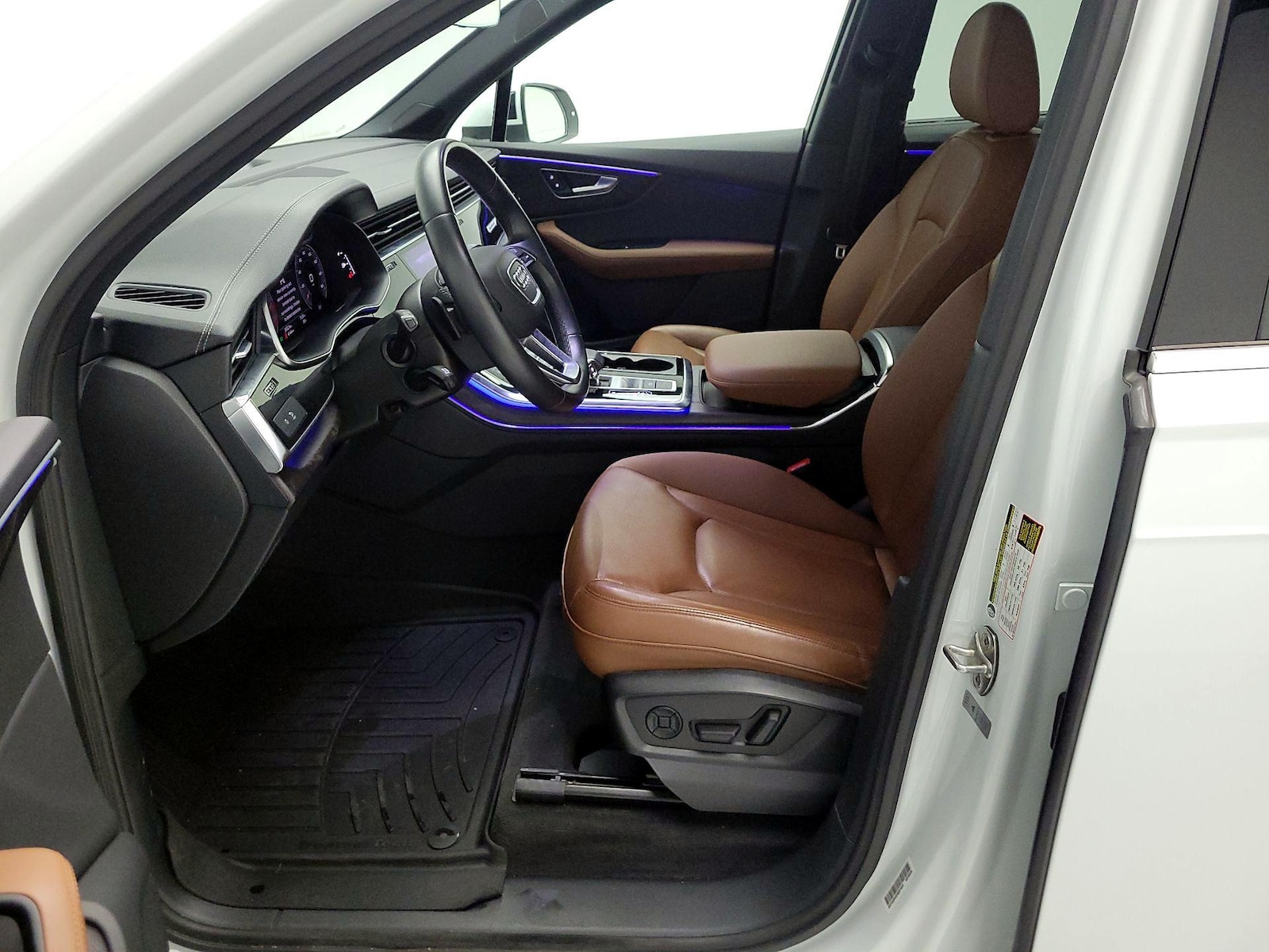 2023 Audi Q7 Premium Plus - Photo 12