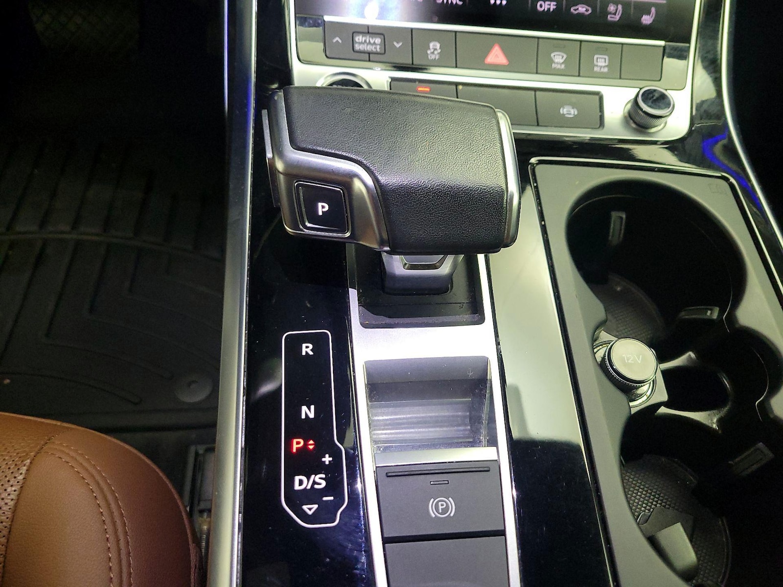 2023 Audi Q7 Premium Plus - Photo 17