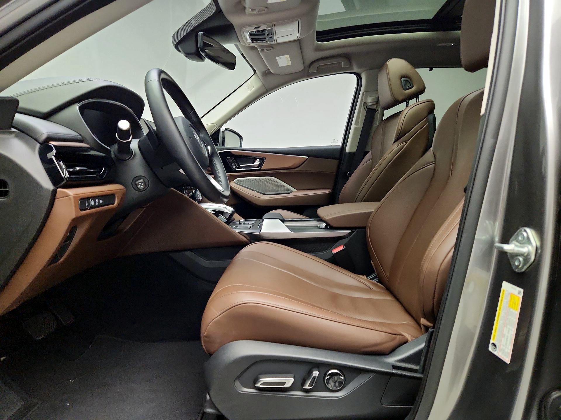 Thumbnail: 2023 Acura MDX - 9