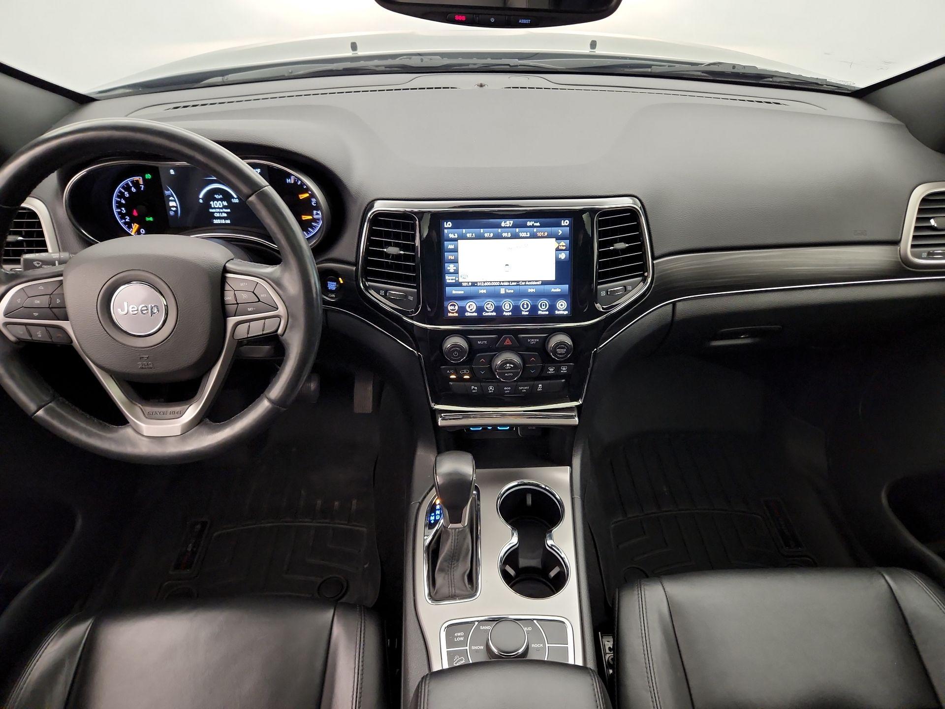 Thumbnail: 2022 Jeep Grand Cherokee - 9