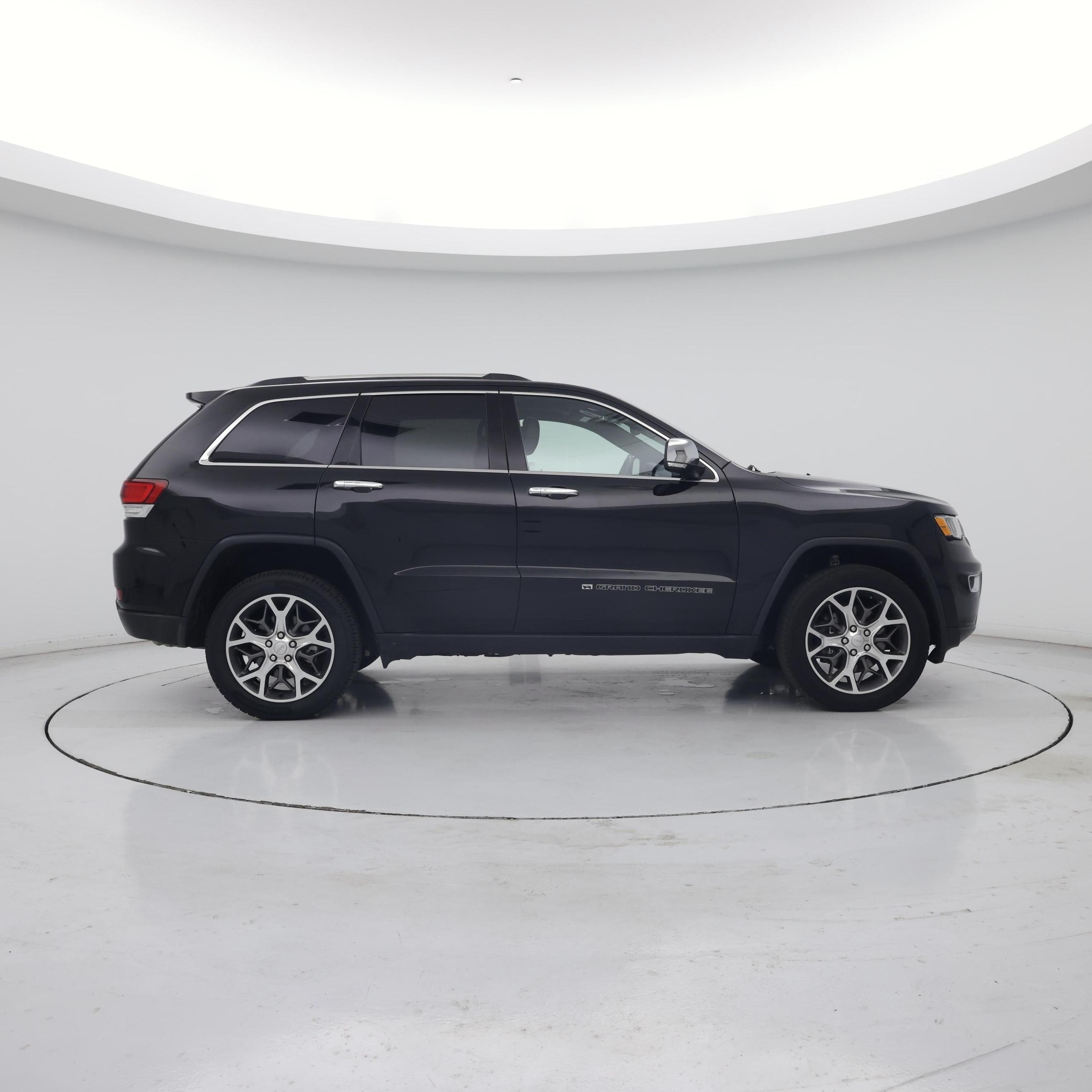 Thumbnail: 2022 Jeep Grand Cherokee - 7