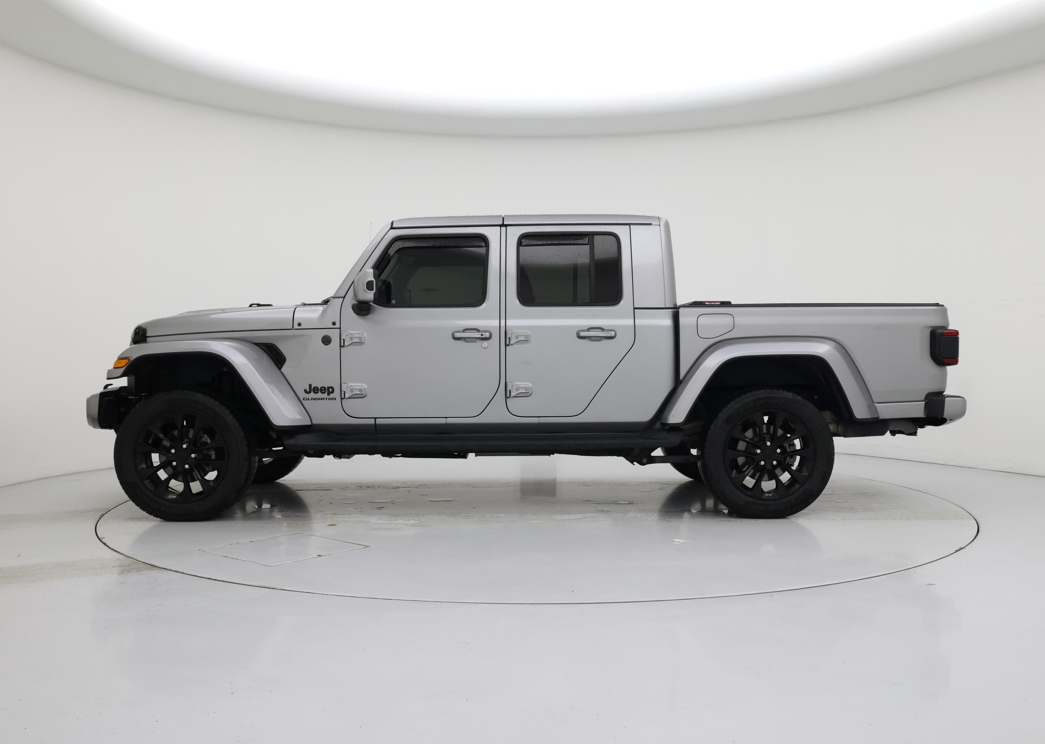 Thumbnail: 2021 Jeep Gladiator - 3