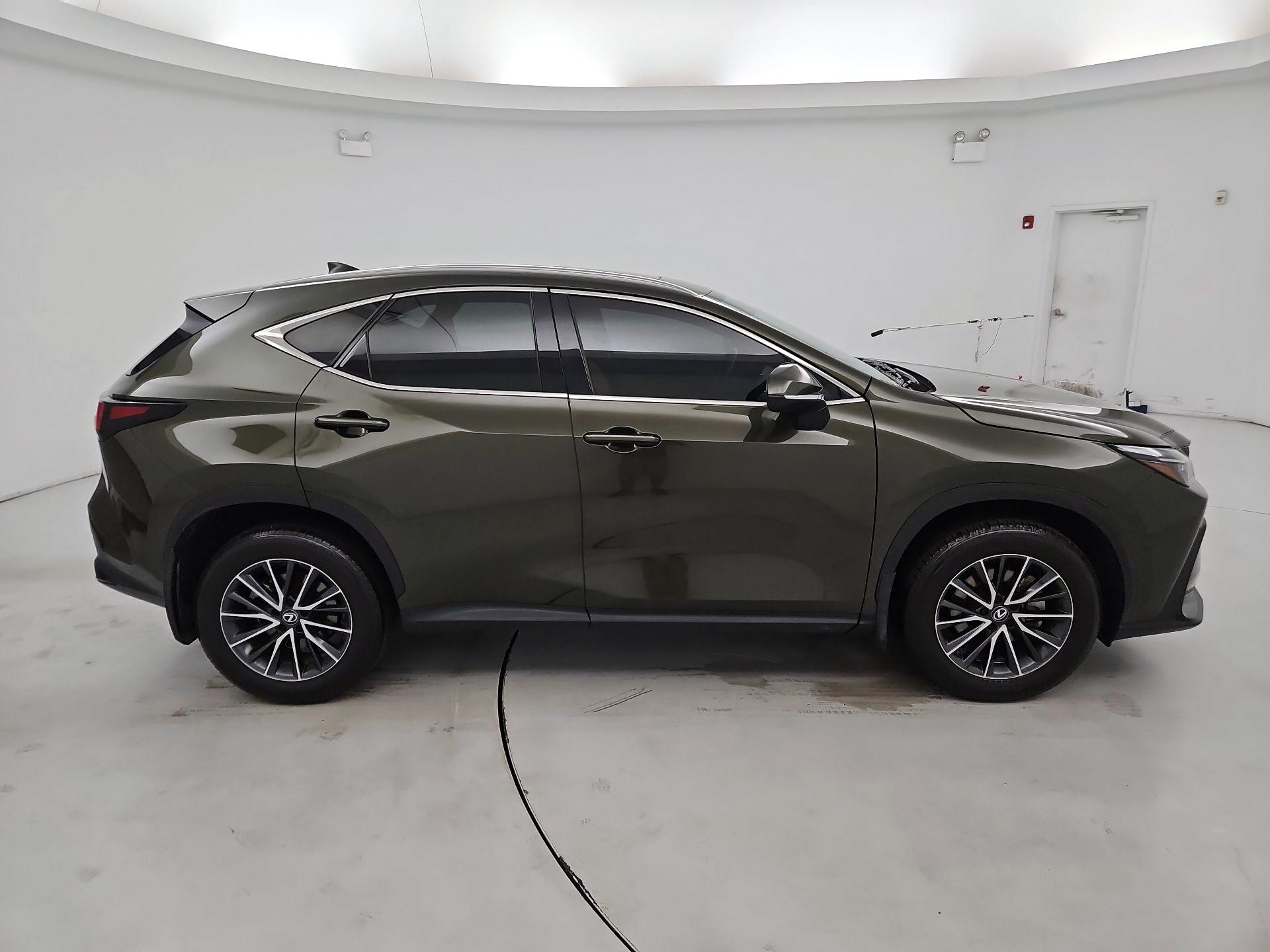 Thumbnail: 2024 Lexus NX - 4