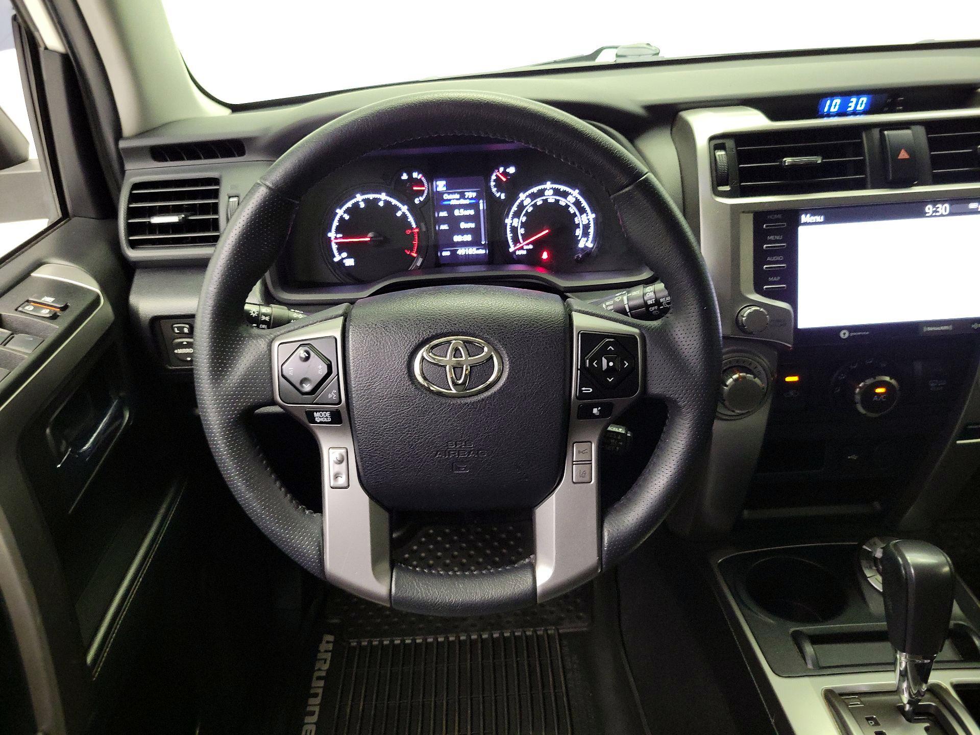 Thumbnail: 2020 Toyota 4Runner - 10