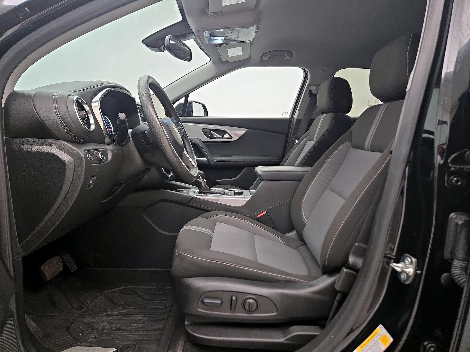 2023 Chevrolet Blazer 2LT - Photo 12