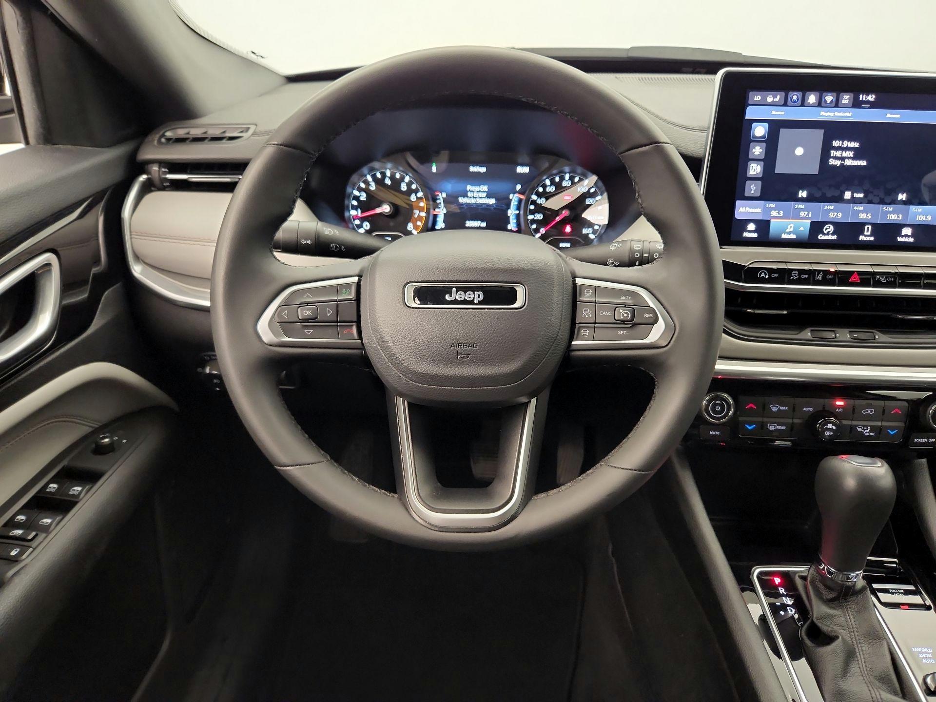 Thumbnail: 2024 Jeep Compass - 10