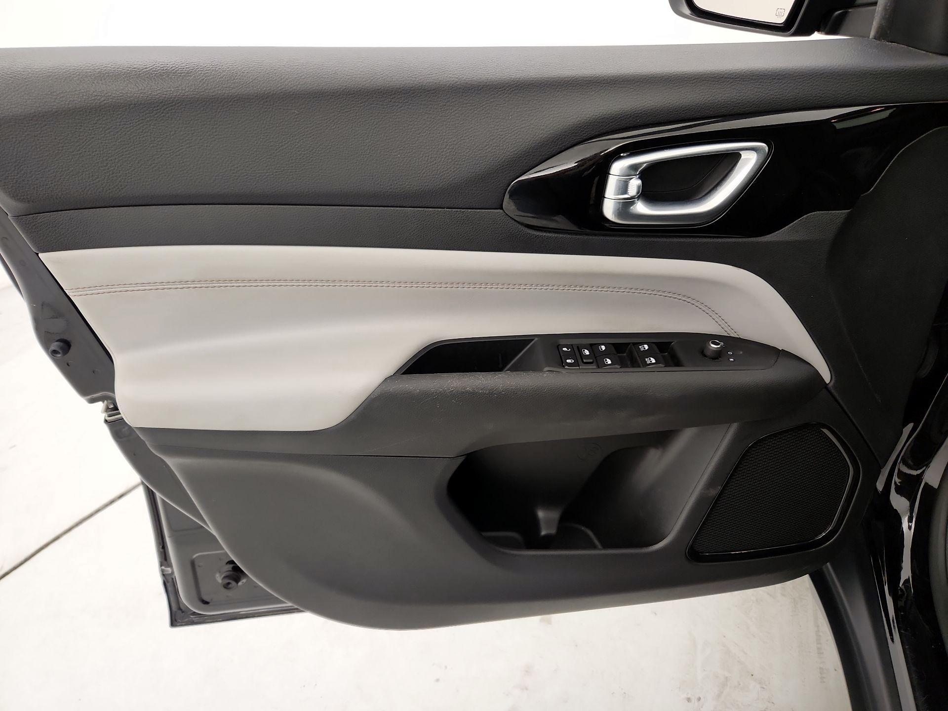 Thumbnail: 2024 Jeep Compass - 12