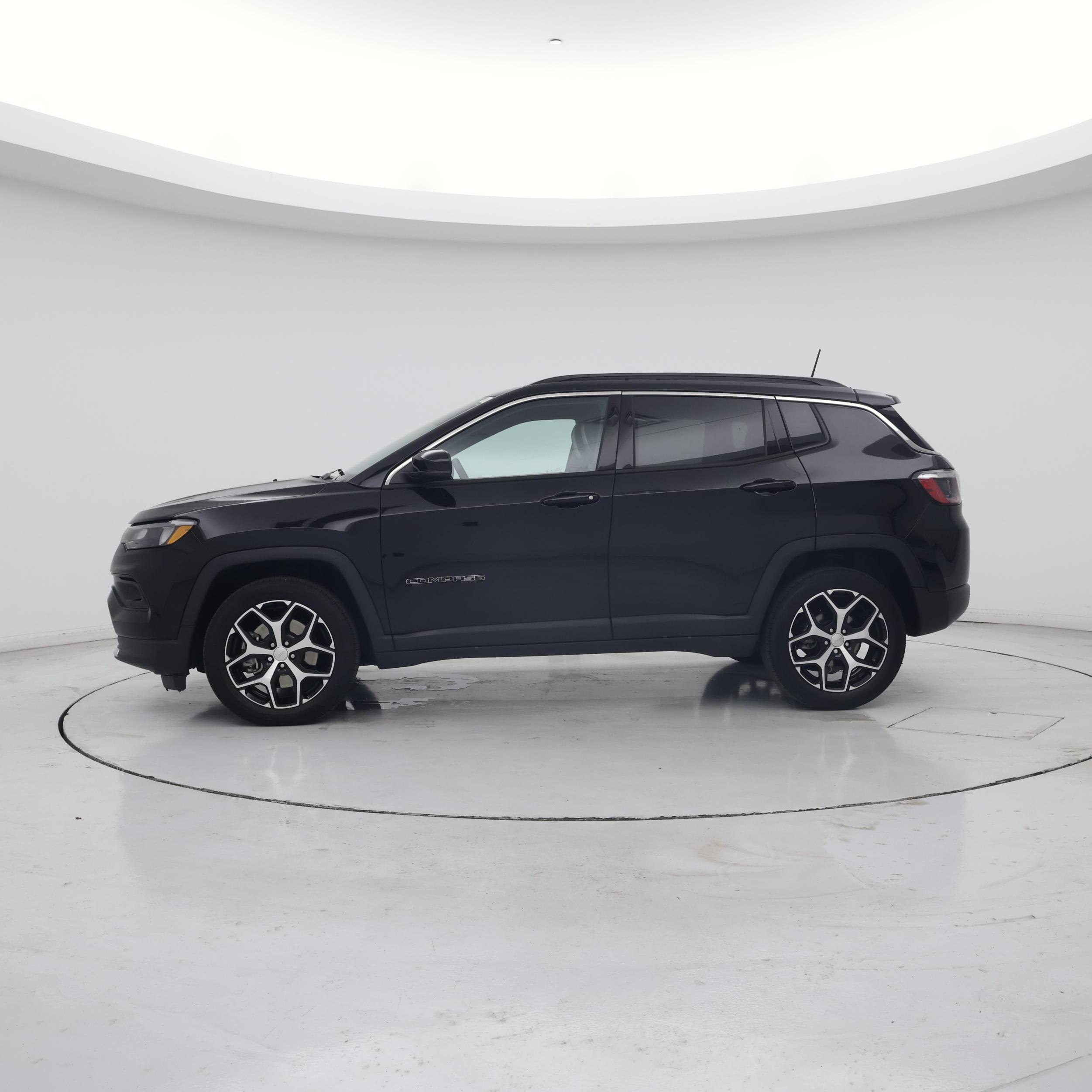 Thumbnail: 2024 Jeep Compass - 3