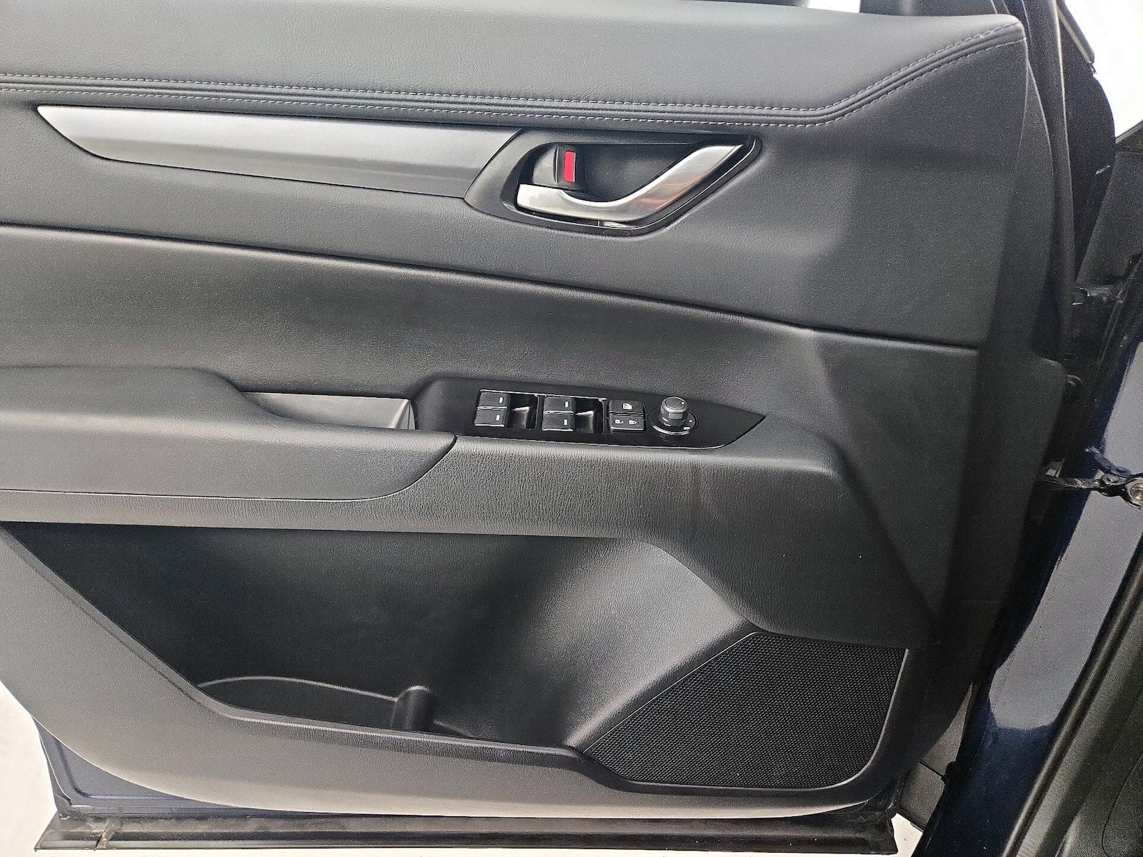 2025 Mazda CX-5 S Carbon Edition - Photo 13