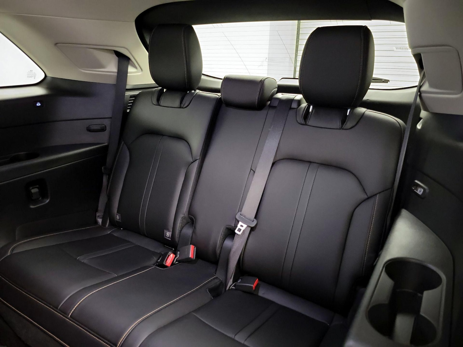2025 Mazda CX-90 Preferred Package - Photo 21