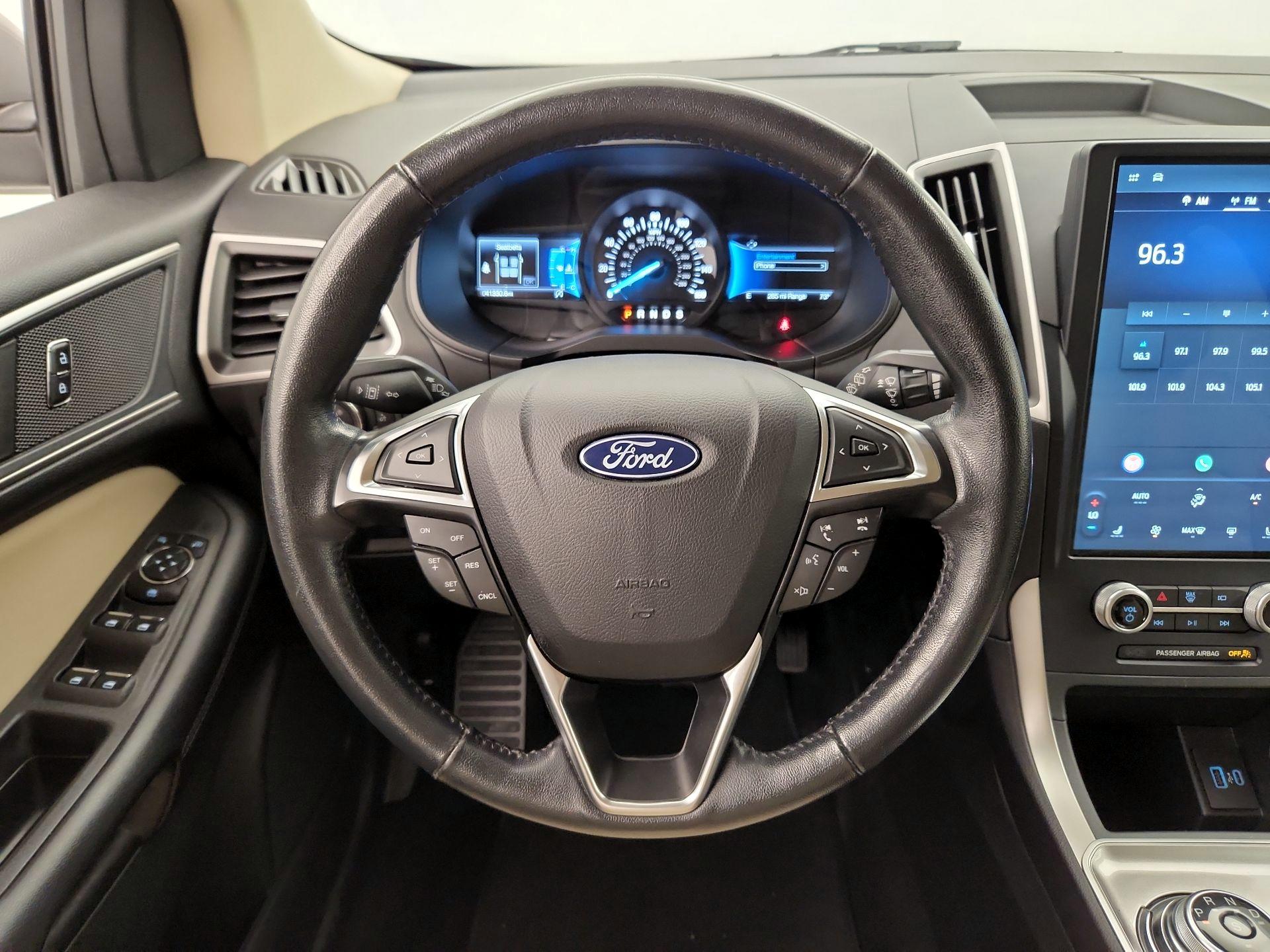 Thumbnail: 2023 Ford Edge - 10