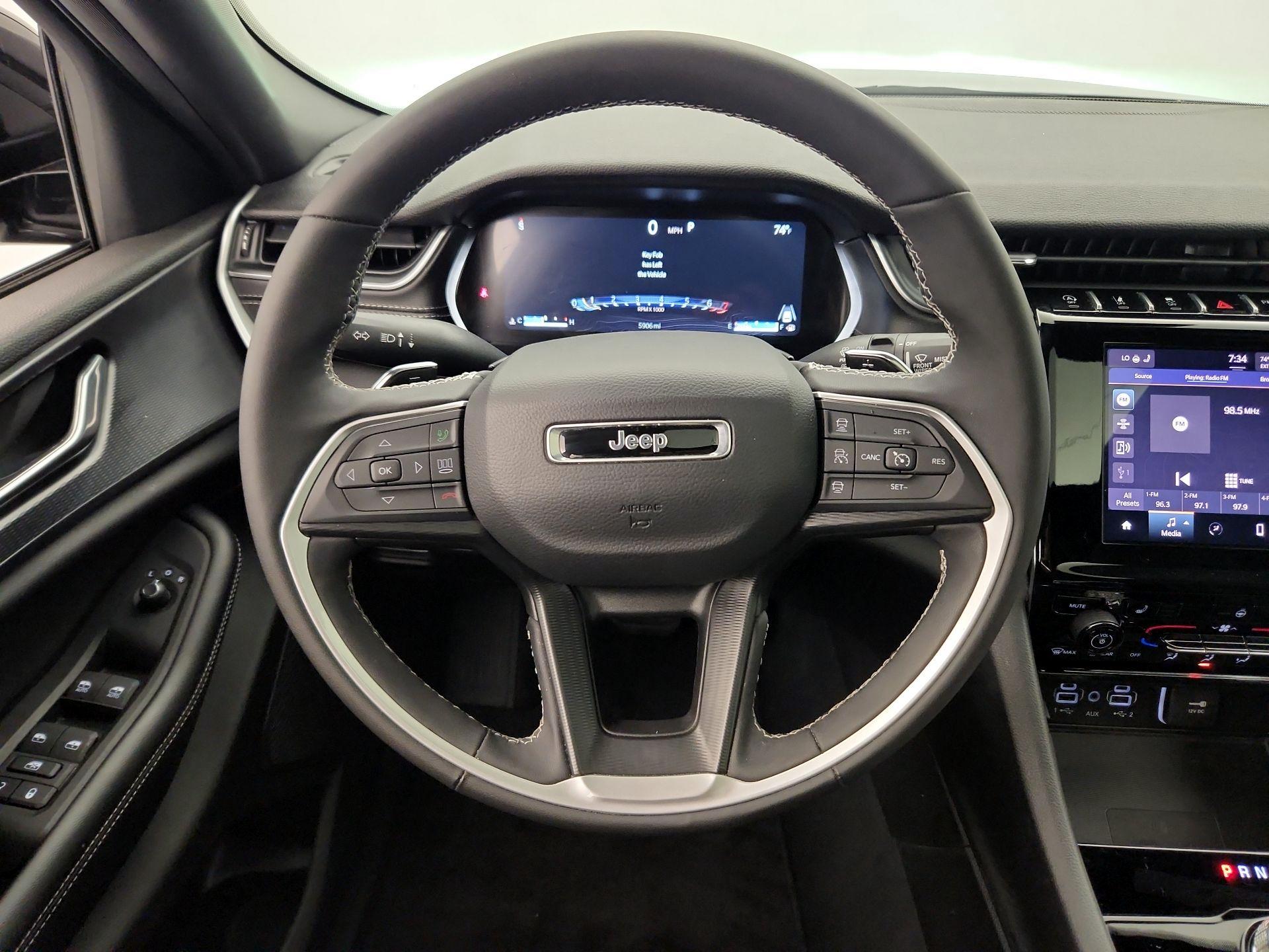 Thumbnail: 2025 Jeep Grand Cherokee - 10