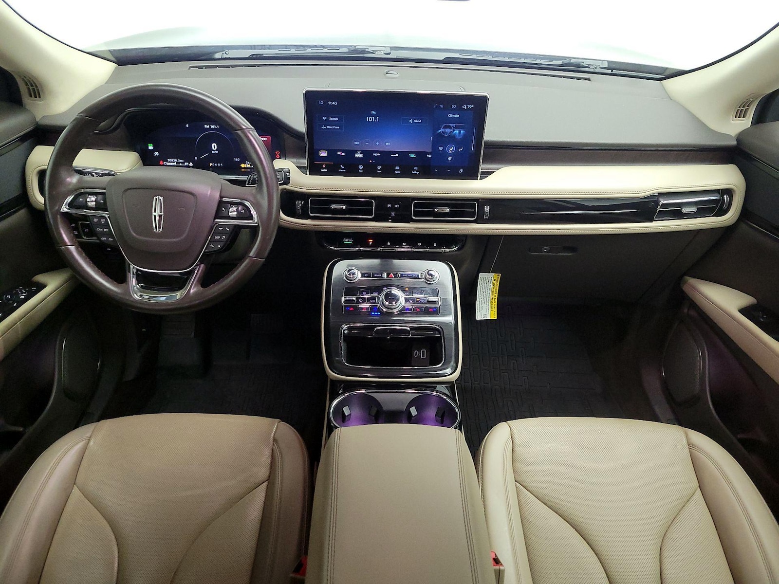 Apple CarPlay® & Android Auto™