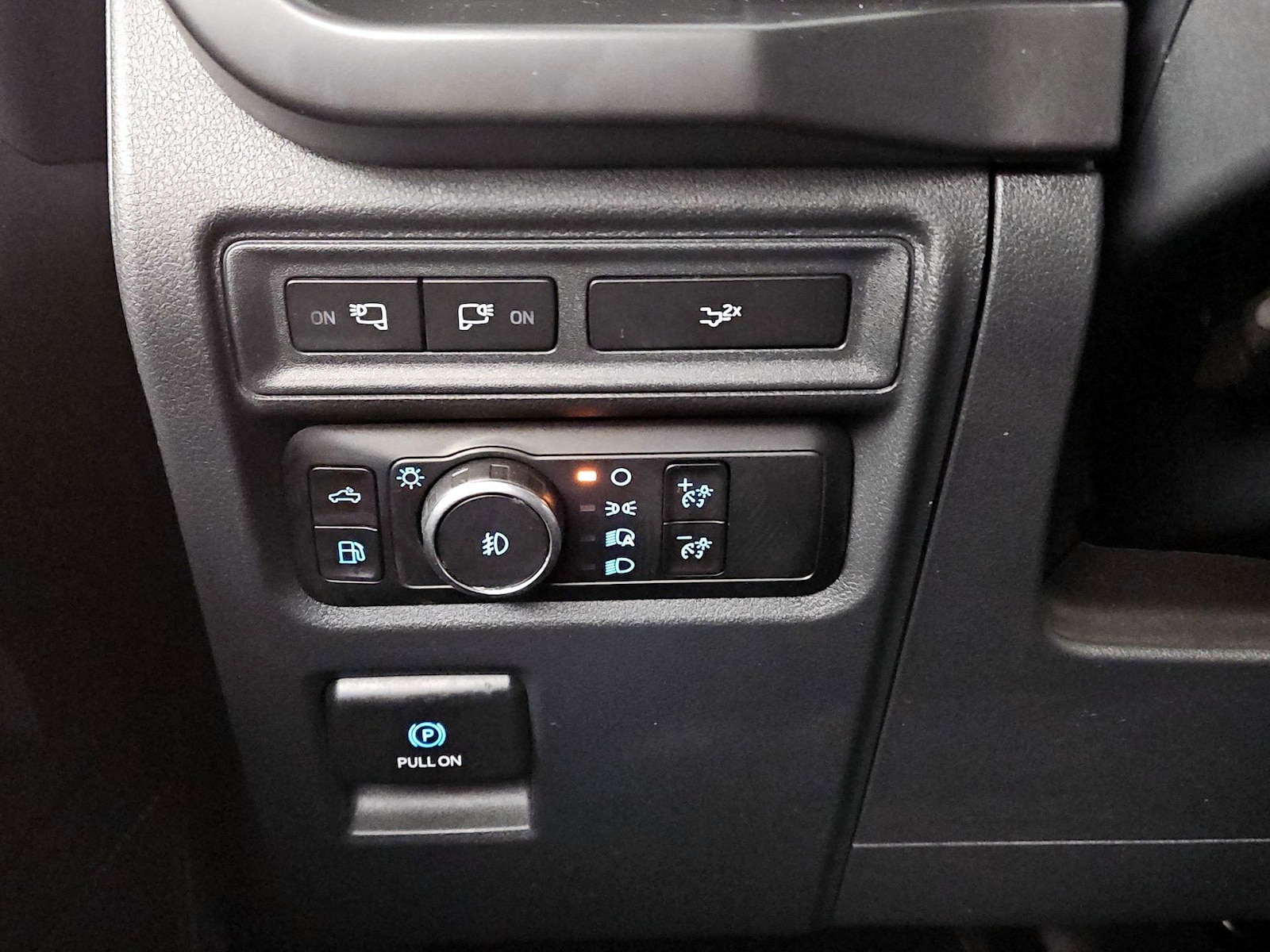 2024 Ford F-150 XLT - Photo 12