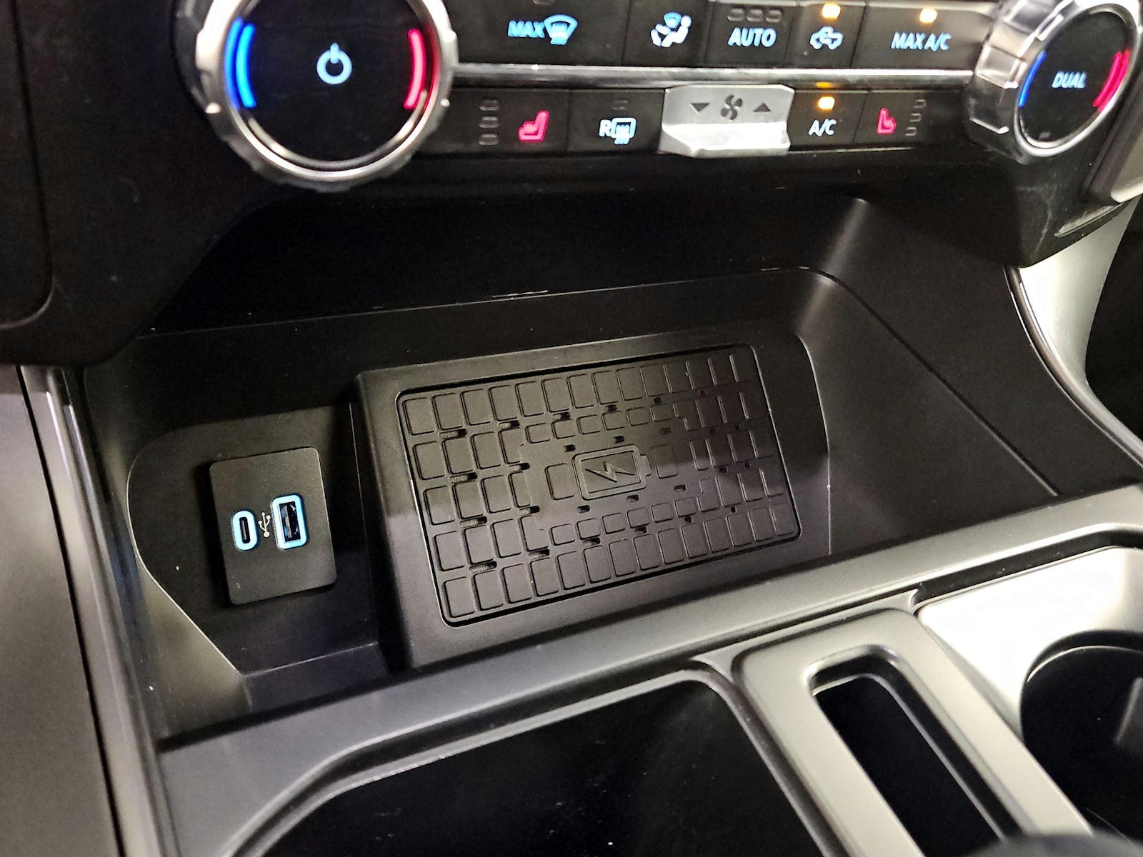 2024 Ford F-150 XLT - Photo 18