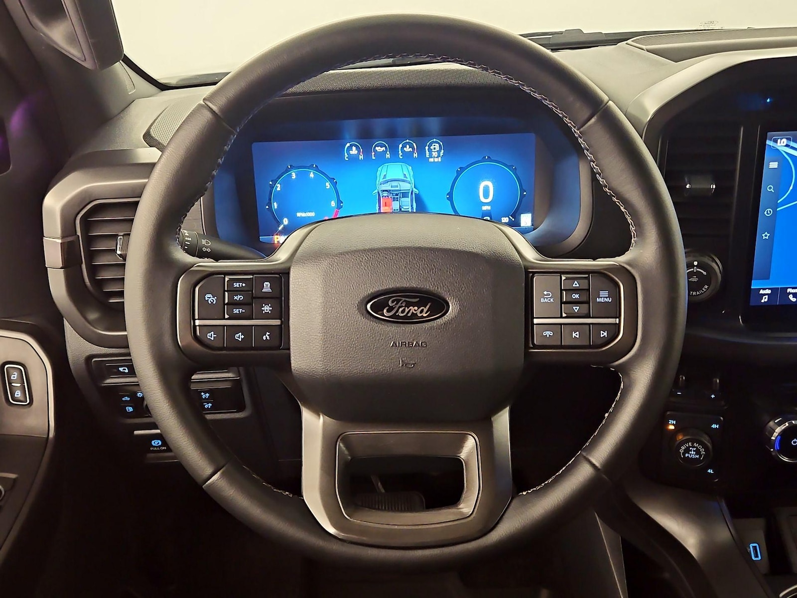 2024 Ford F-150 XLT - Photo 9