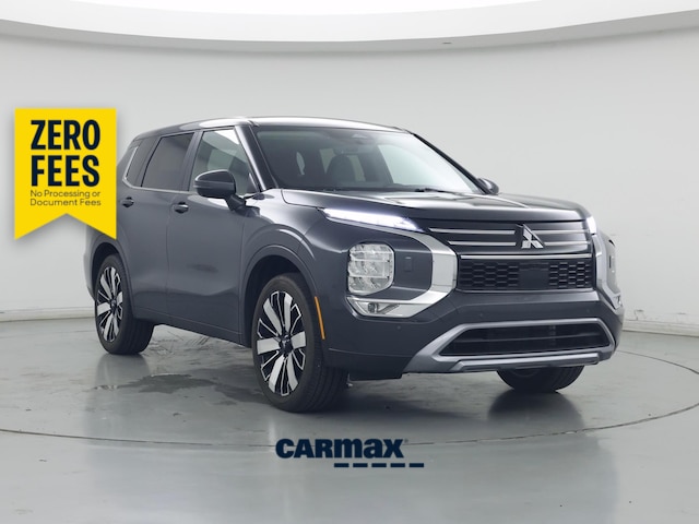Gray 2025 Mitsubishi Outlander SUV / Crossover All-Wheel Drive Automatic