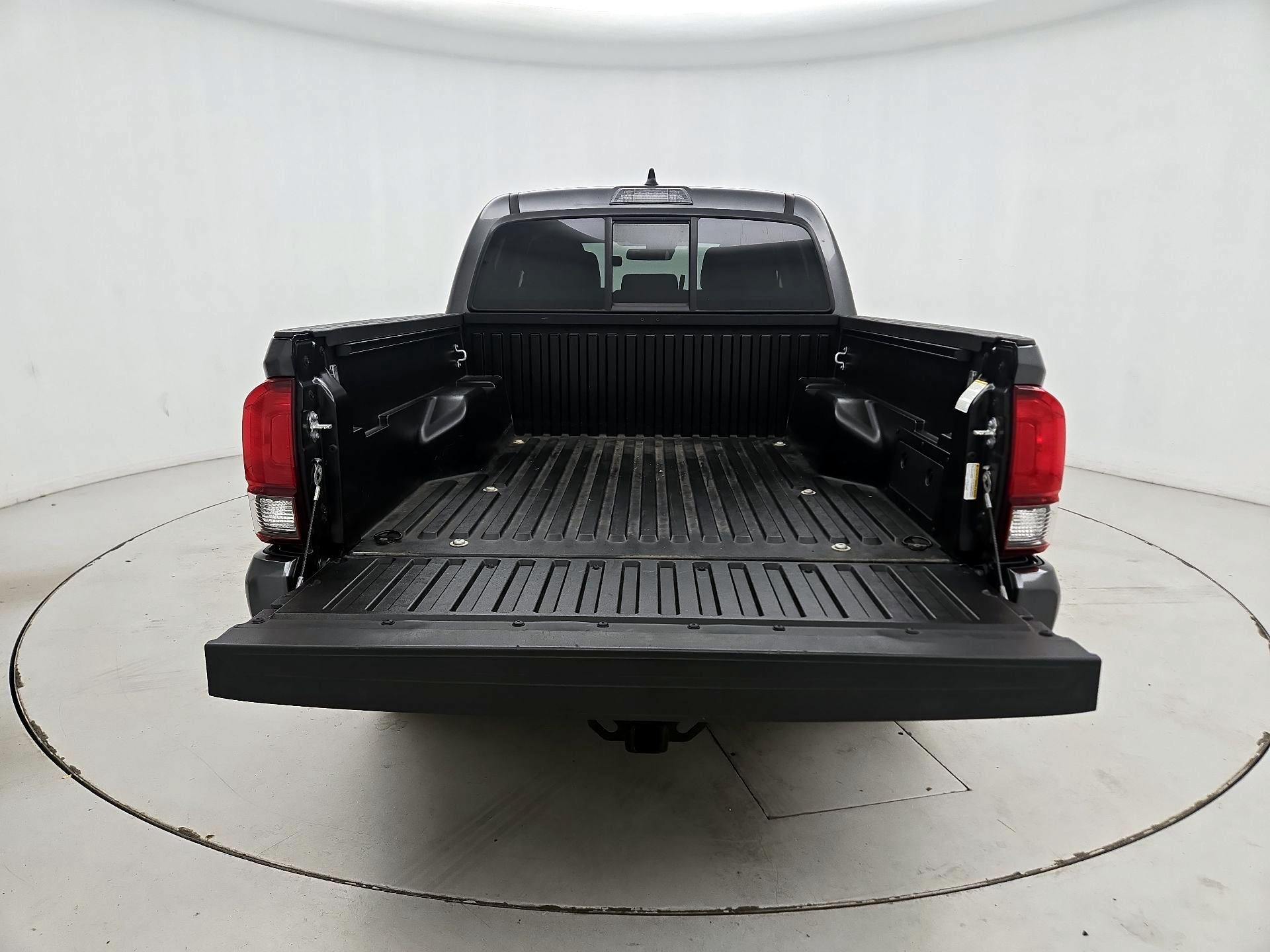 Thumbnail: 2023 Toyota Tacoma - 20