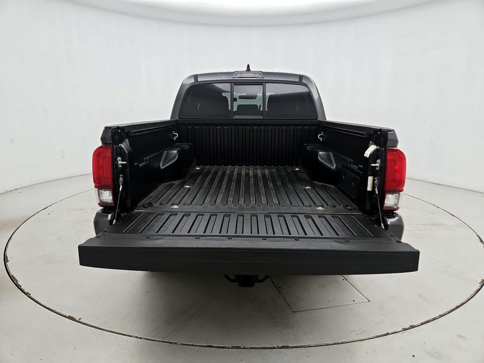 2023 Toyota Tacoma SR - Photo 21