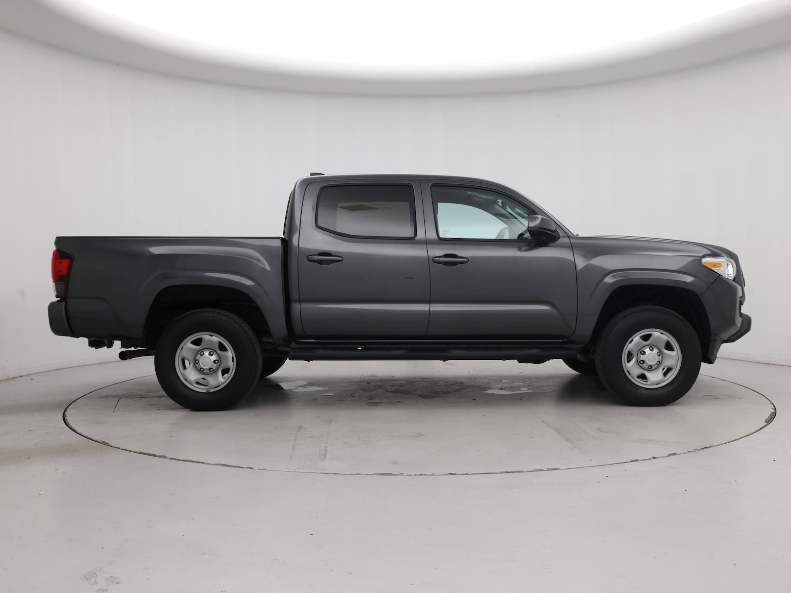 2023 Toyota Tacoma SR - Photo 8