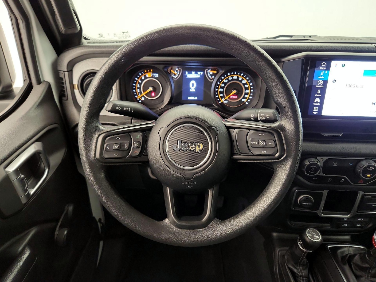Photo 11