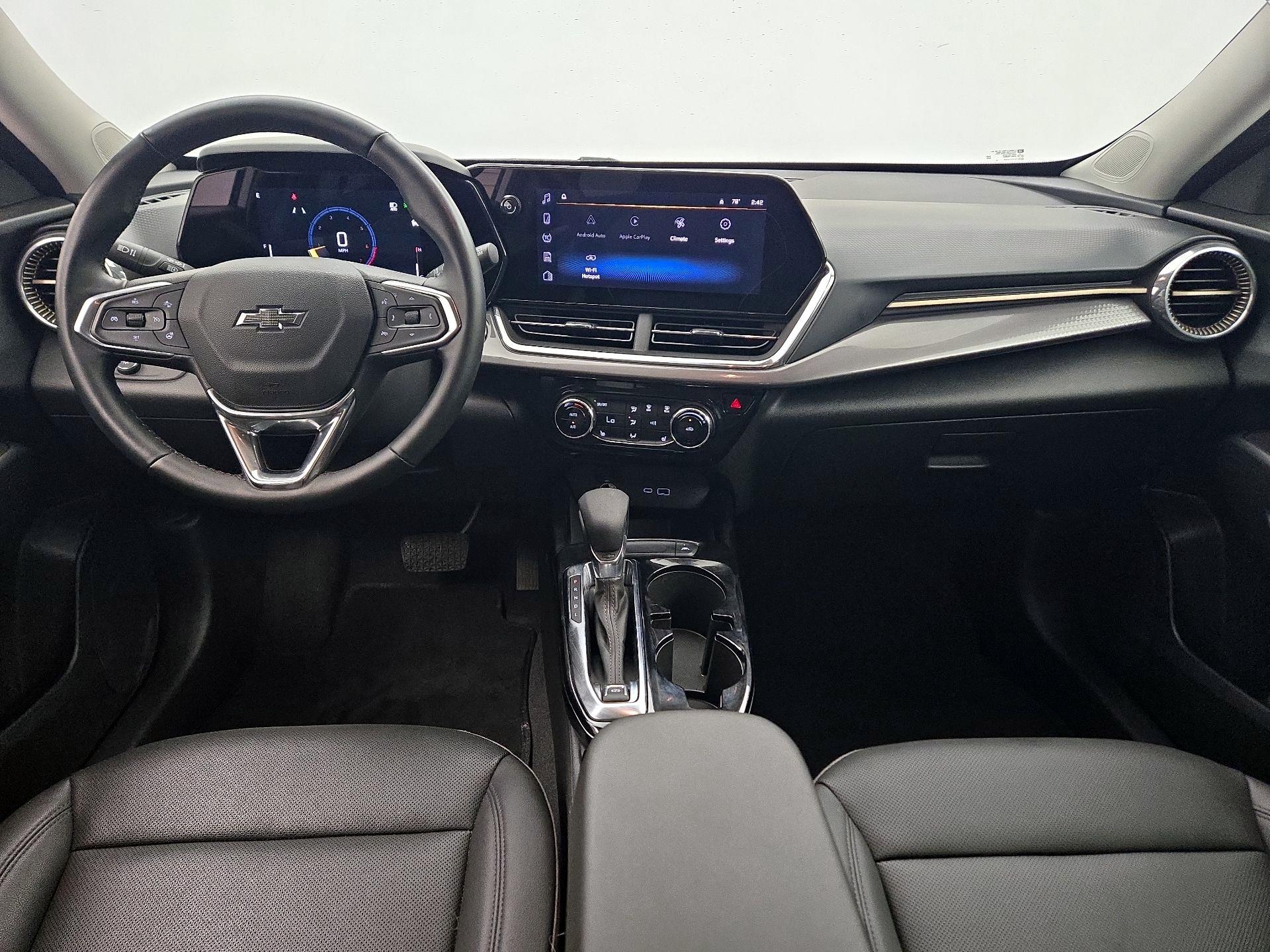 Thumbnail: 2025 Chevrolet Trax - 9