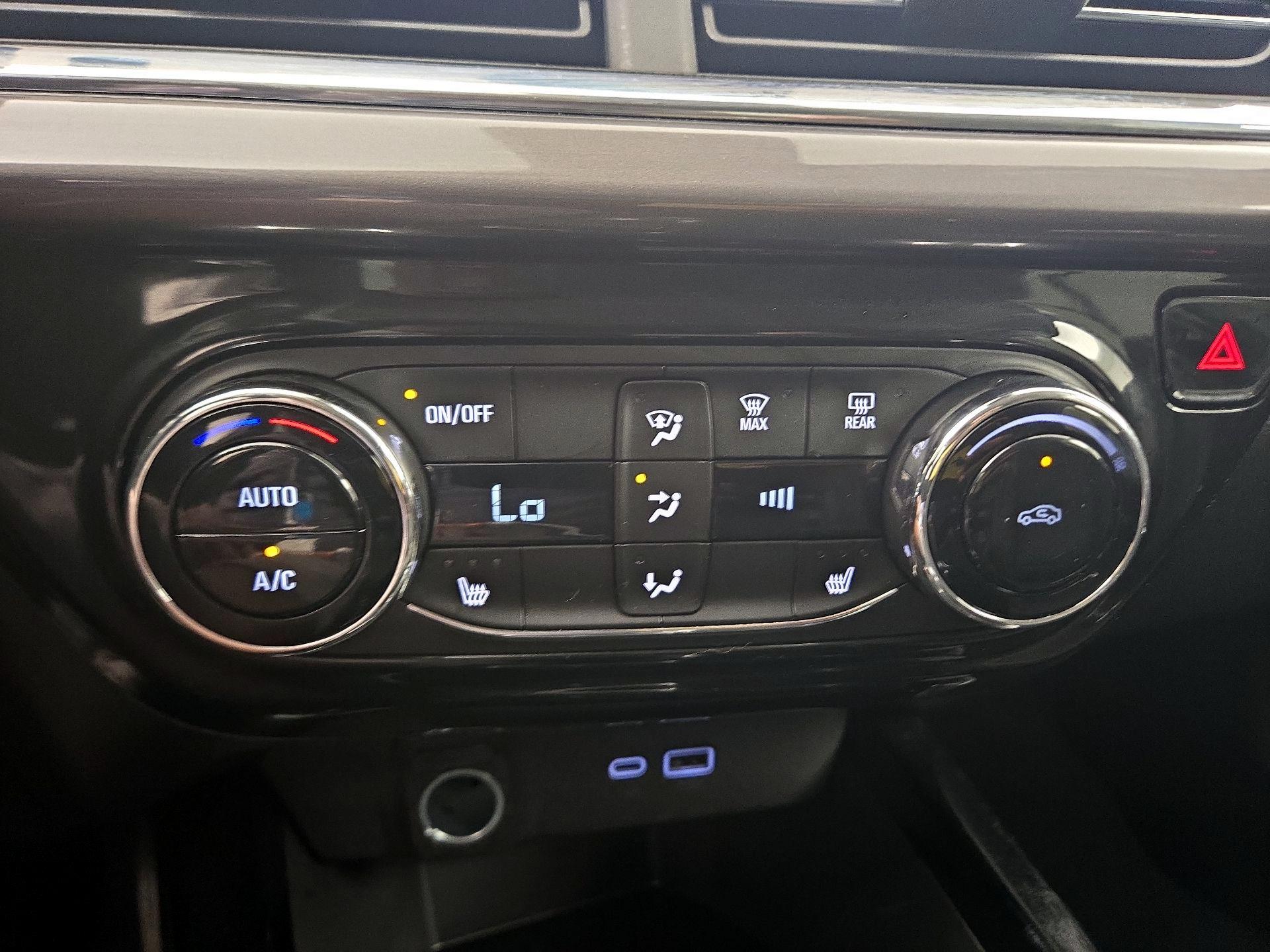 Thumbnail: 2025 Chevrolet Trax - 16