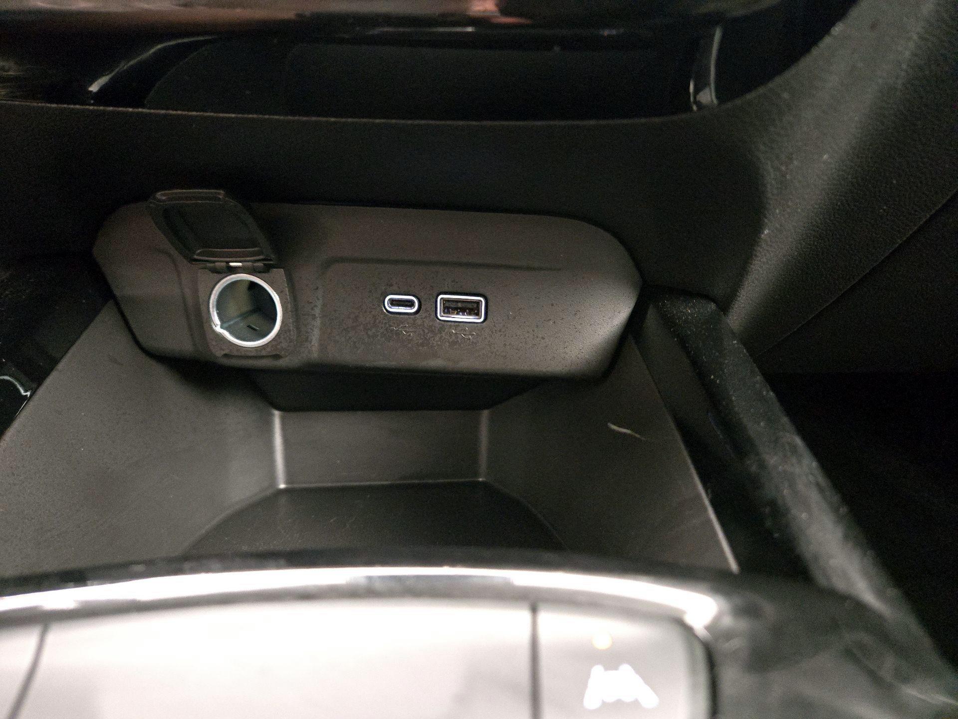 Thumbnail: 2025 Chevrolet Trax - 18