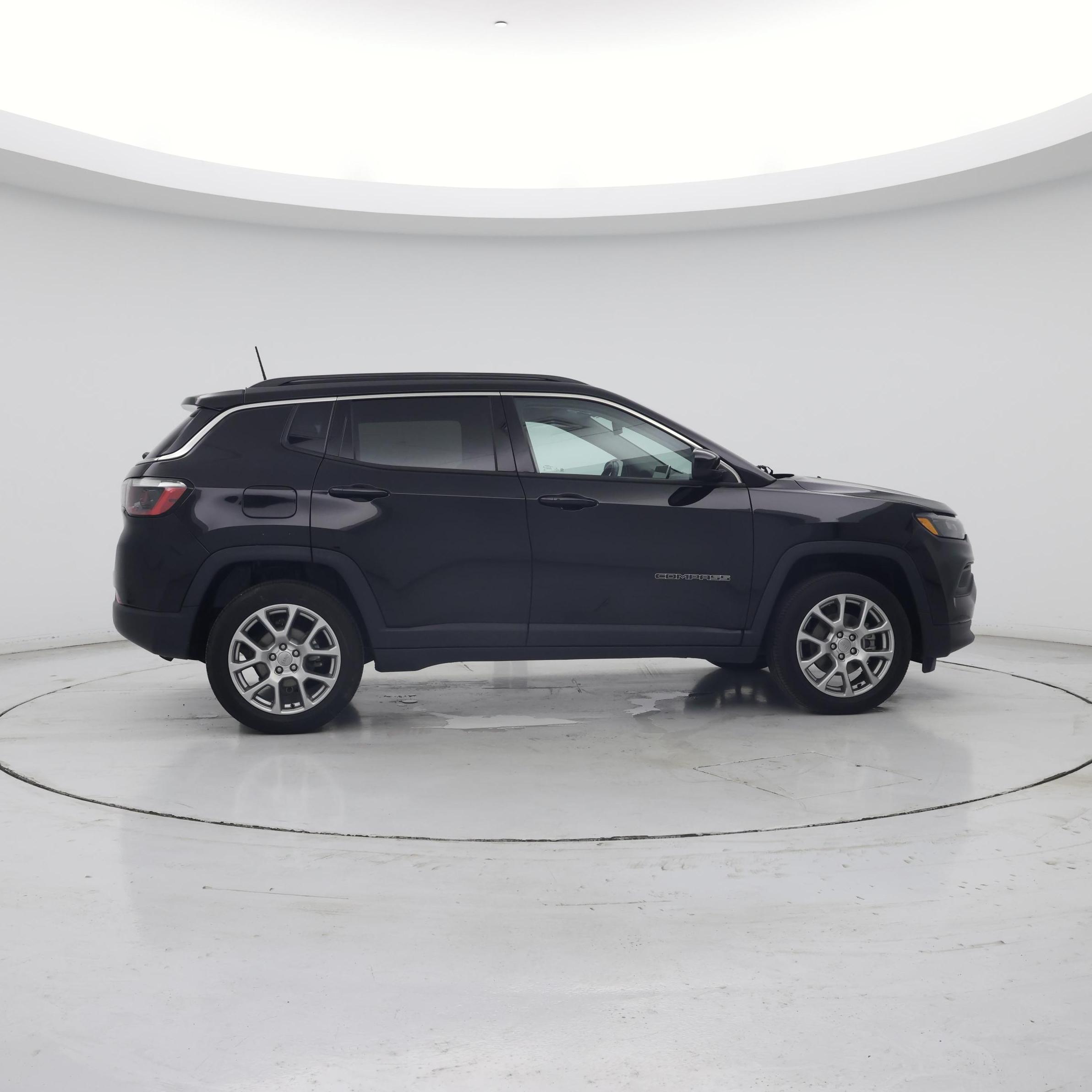 Thumbnail: 2022 Jeep Compass - 7